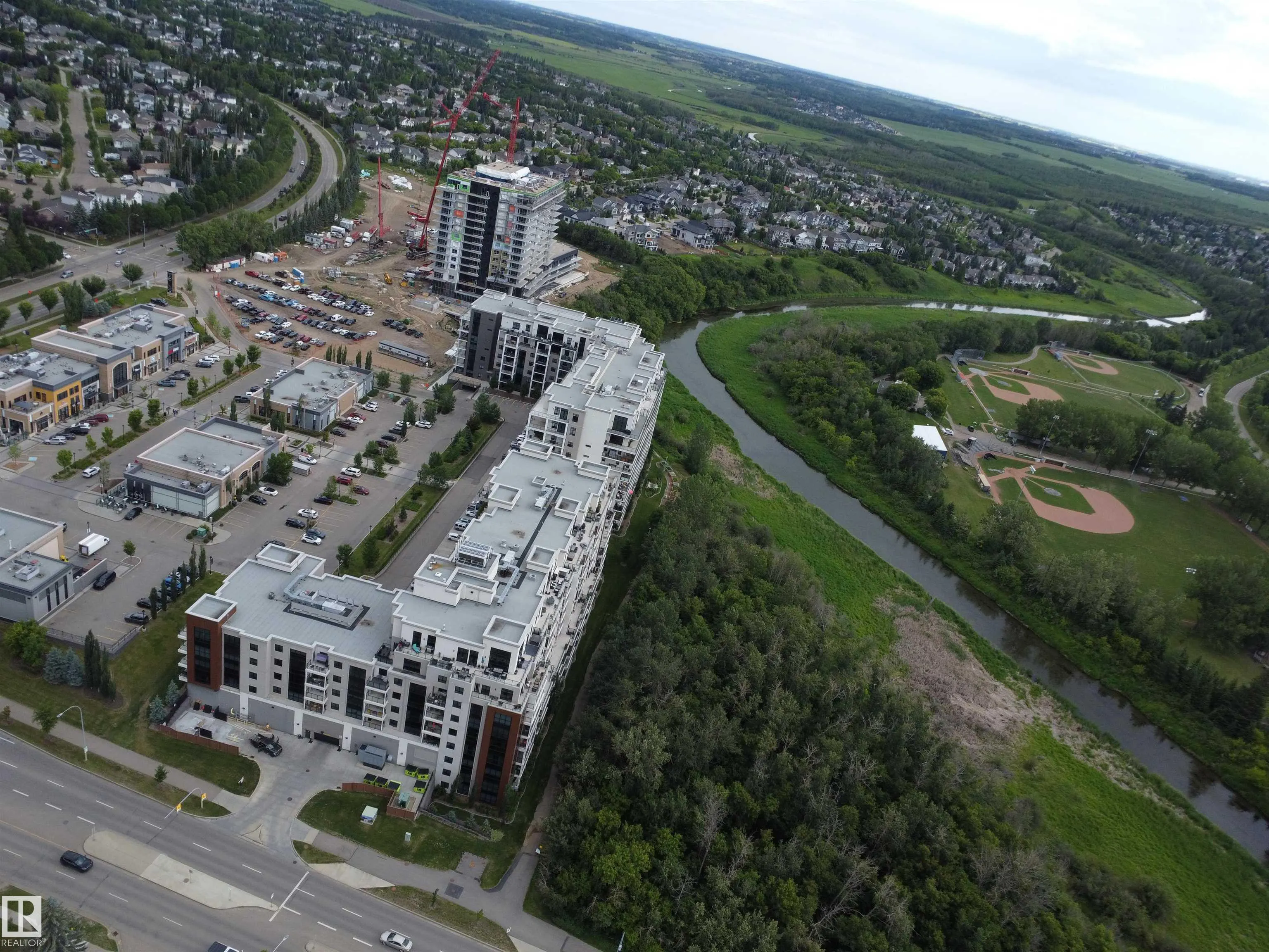 200 Bellerose Drive