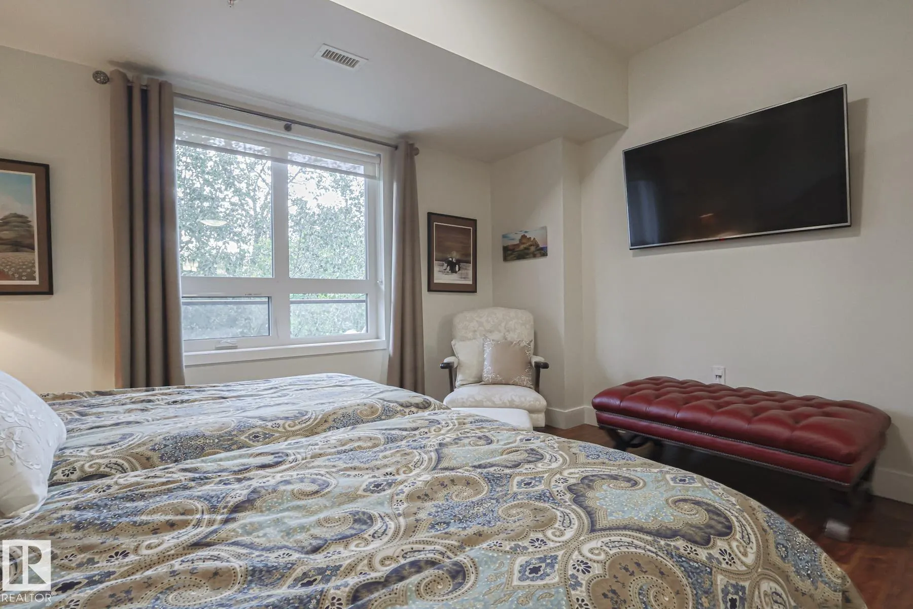 200 Bellerose Drive