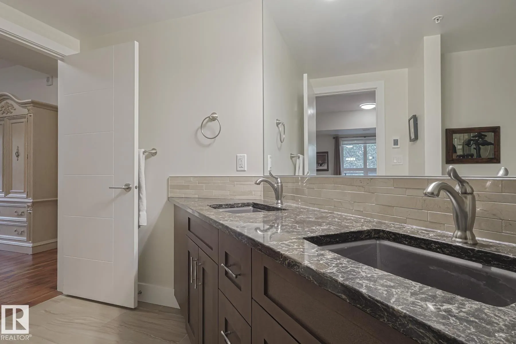 200 Bellerose Drive