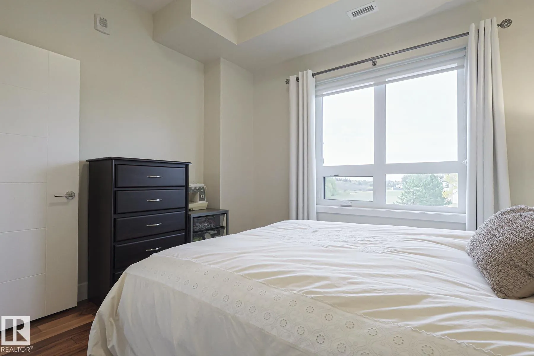 200 Bellerose Drive