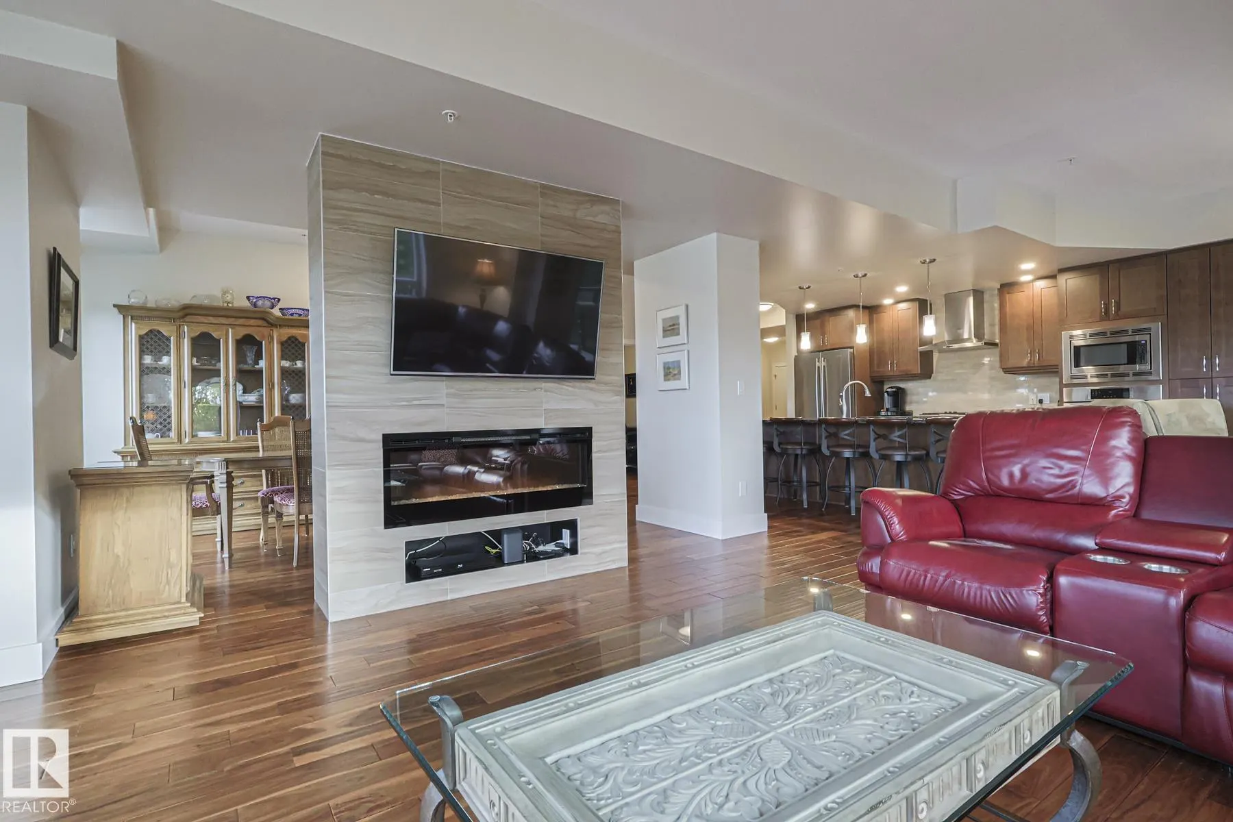 200 Bellerose Drive
