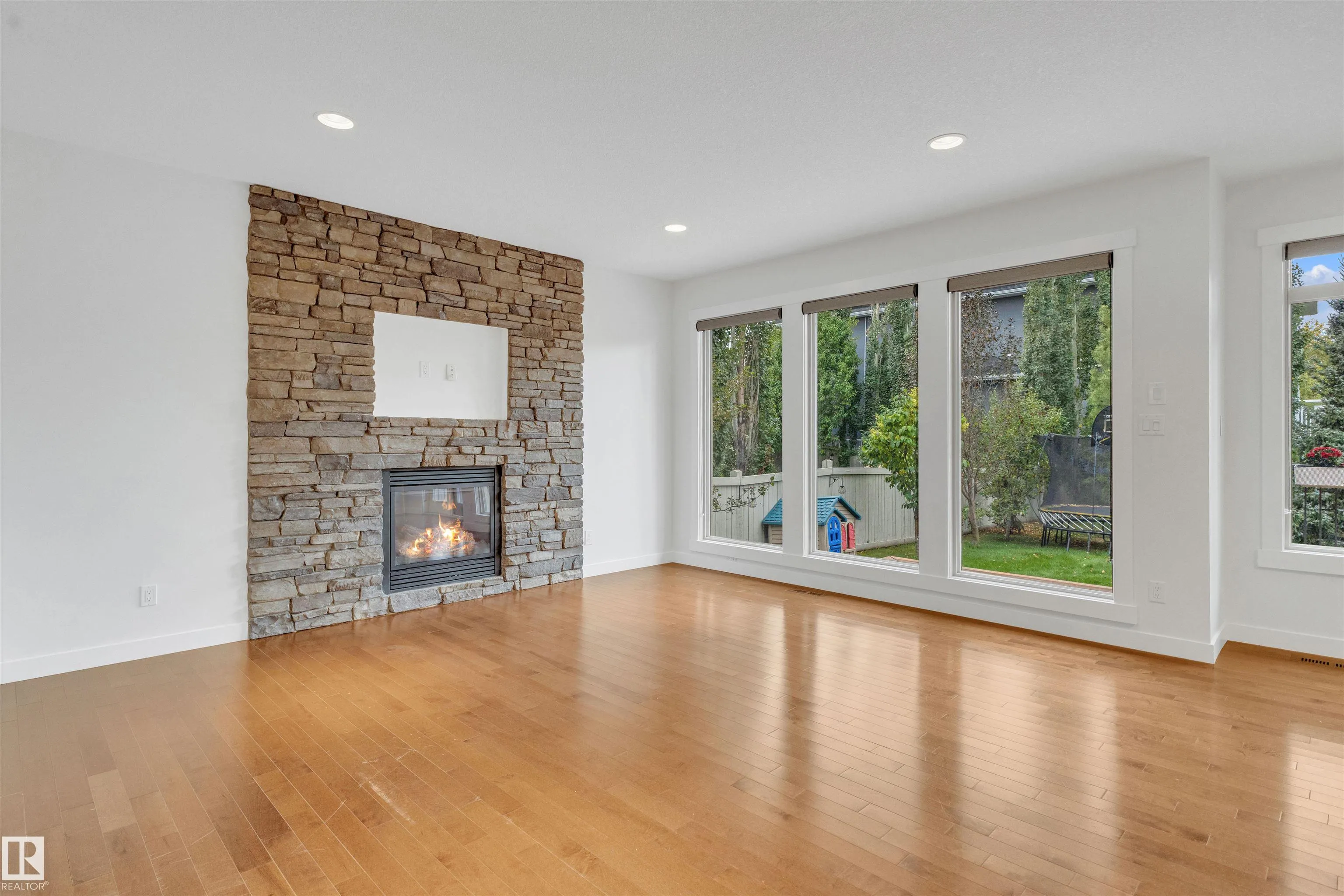 1422 Chahley Place