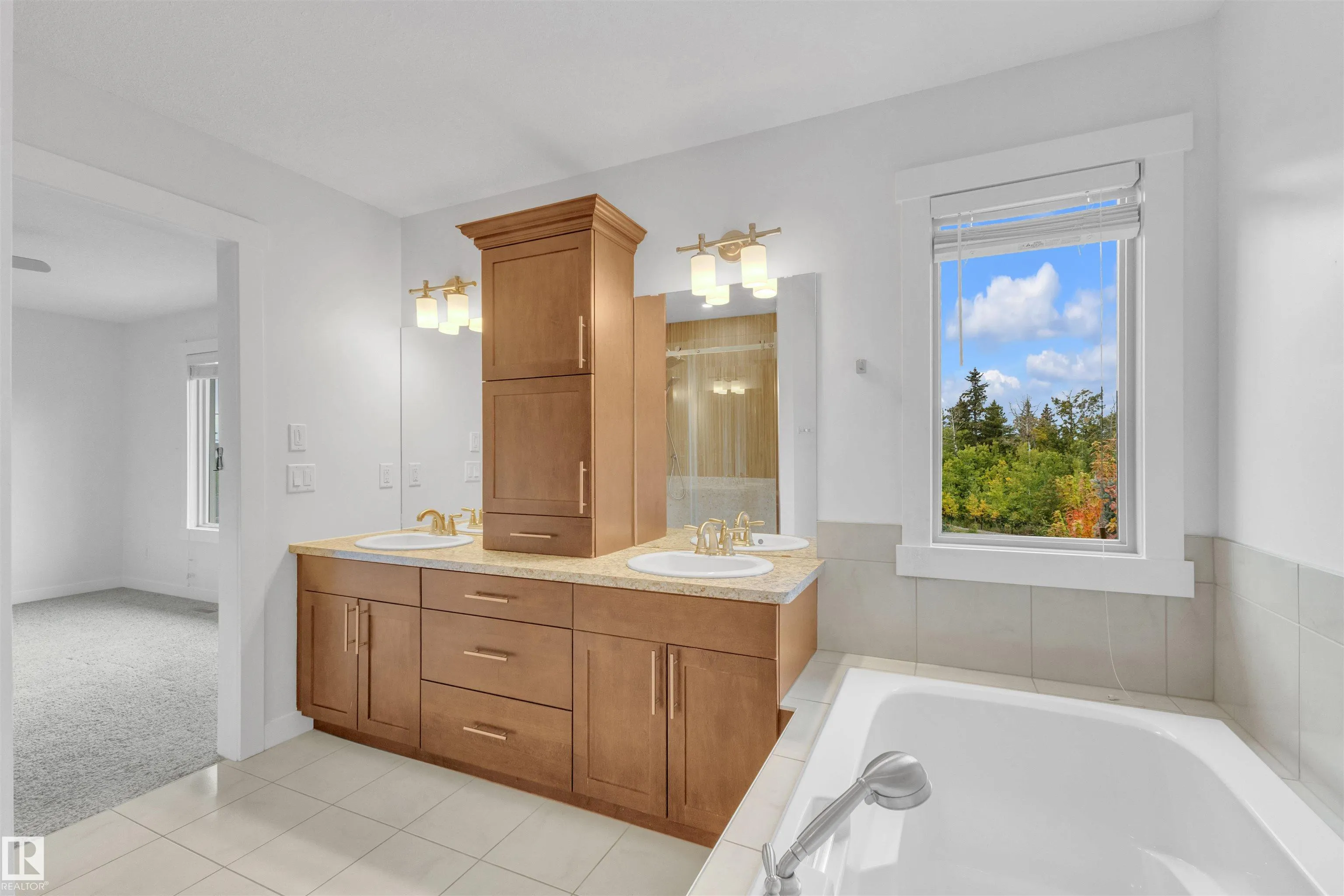 1422 Chahley Place