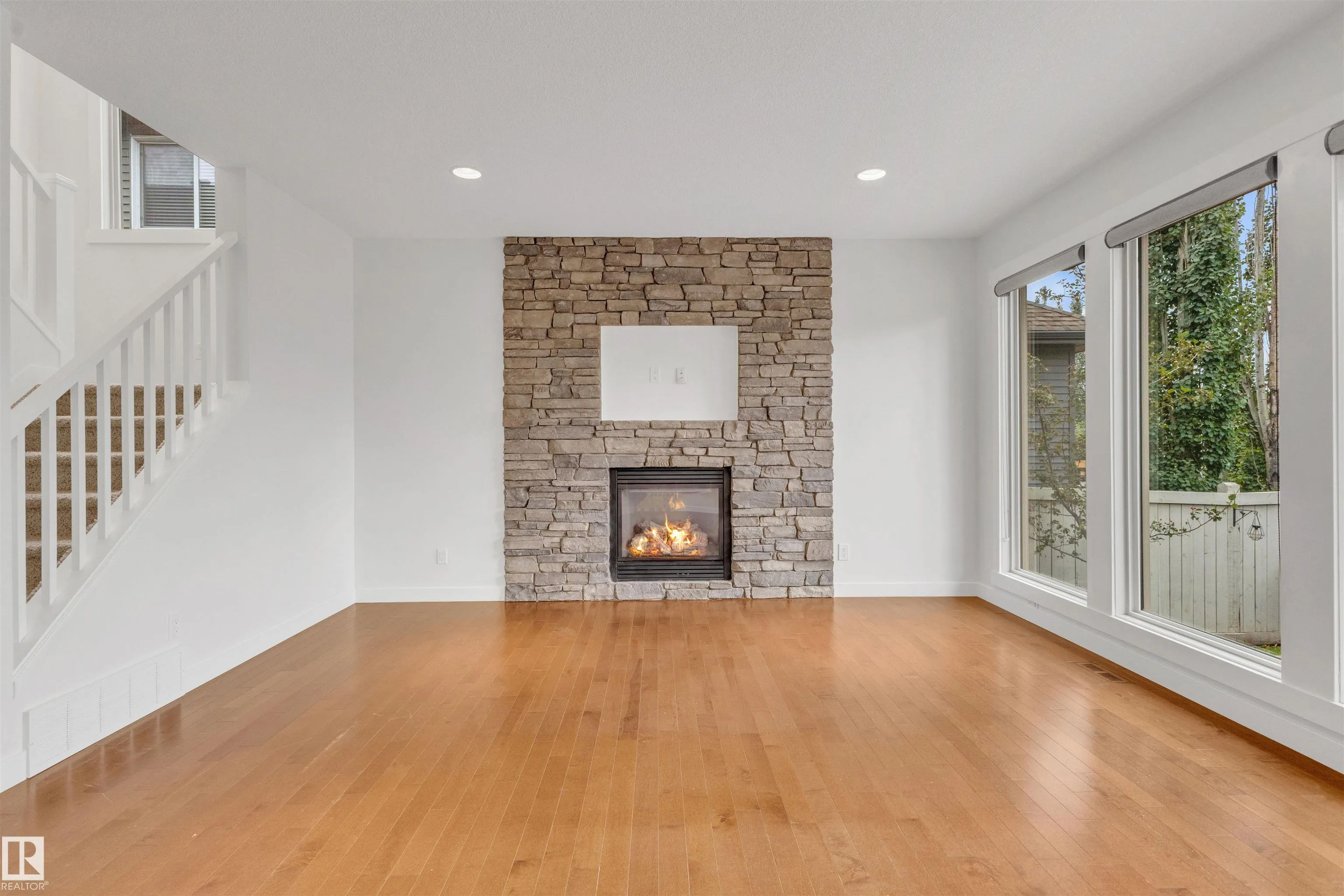 1422 Chahley Place