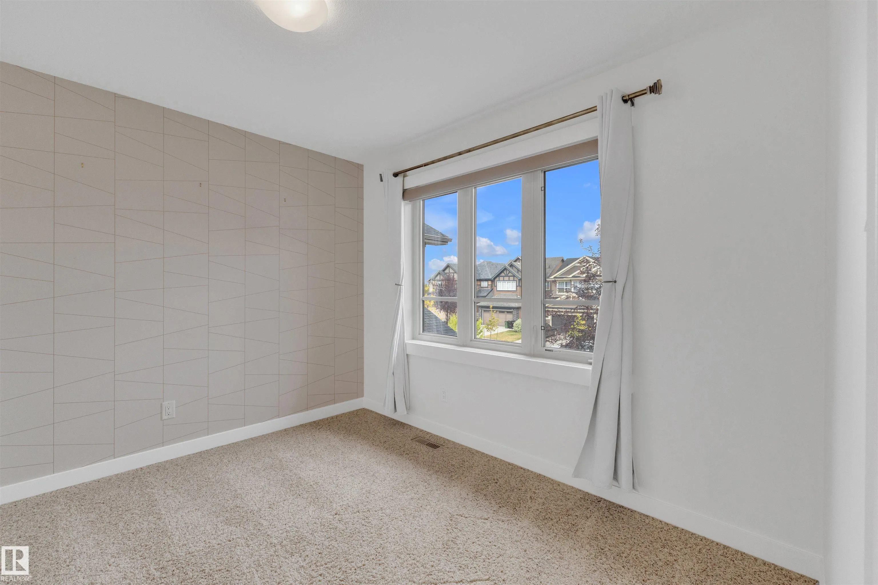 1422 Chahley Place