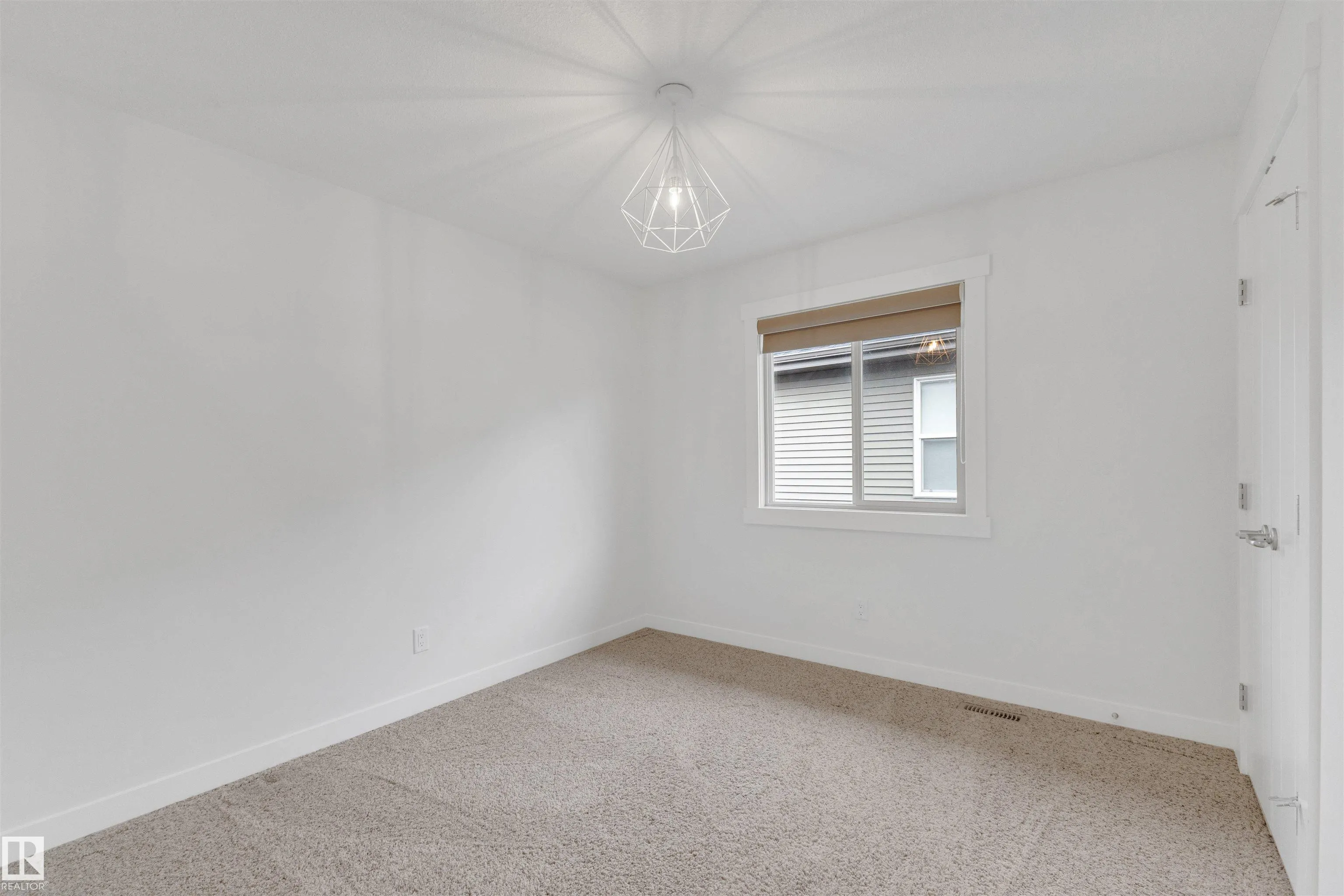 1422 Chahley Place