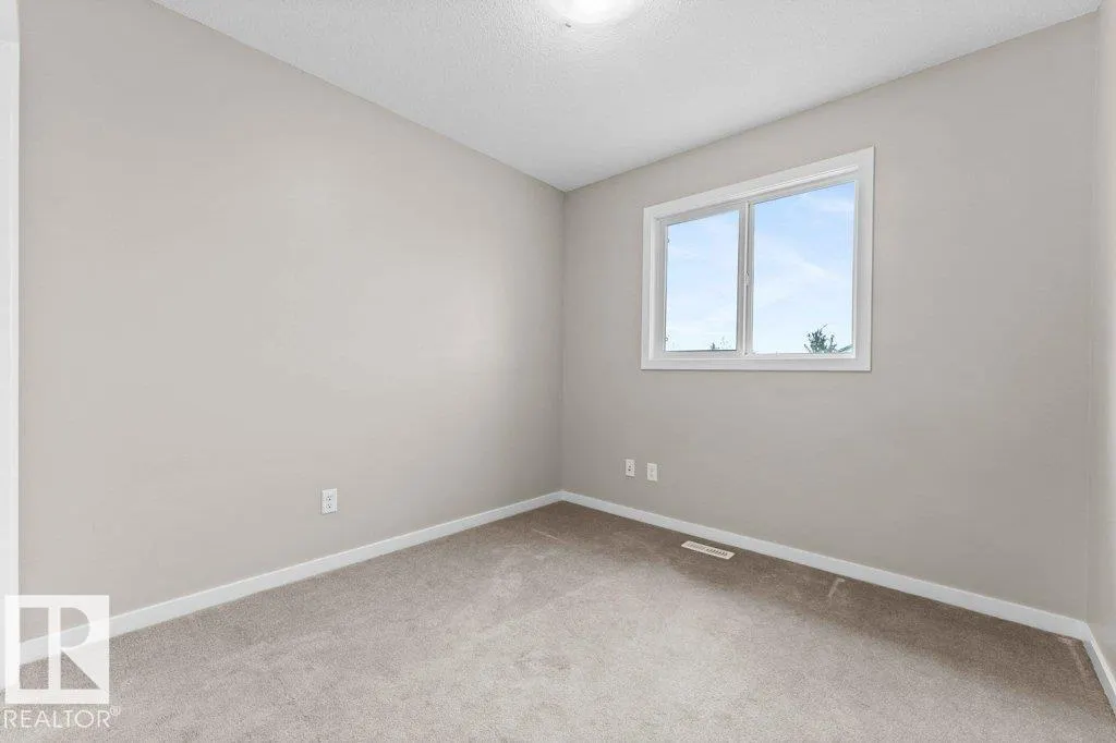 84 CALVERT Wynd