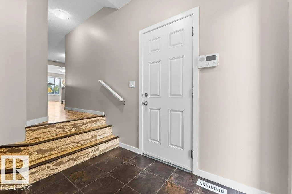 84 CALVERT Wynd