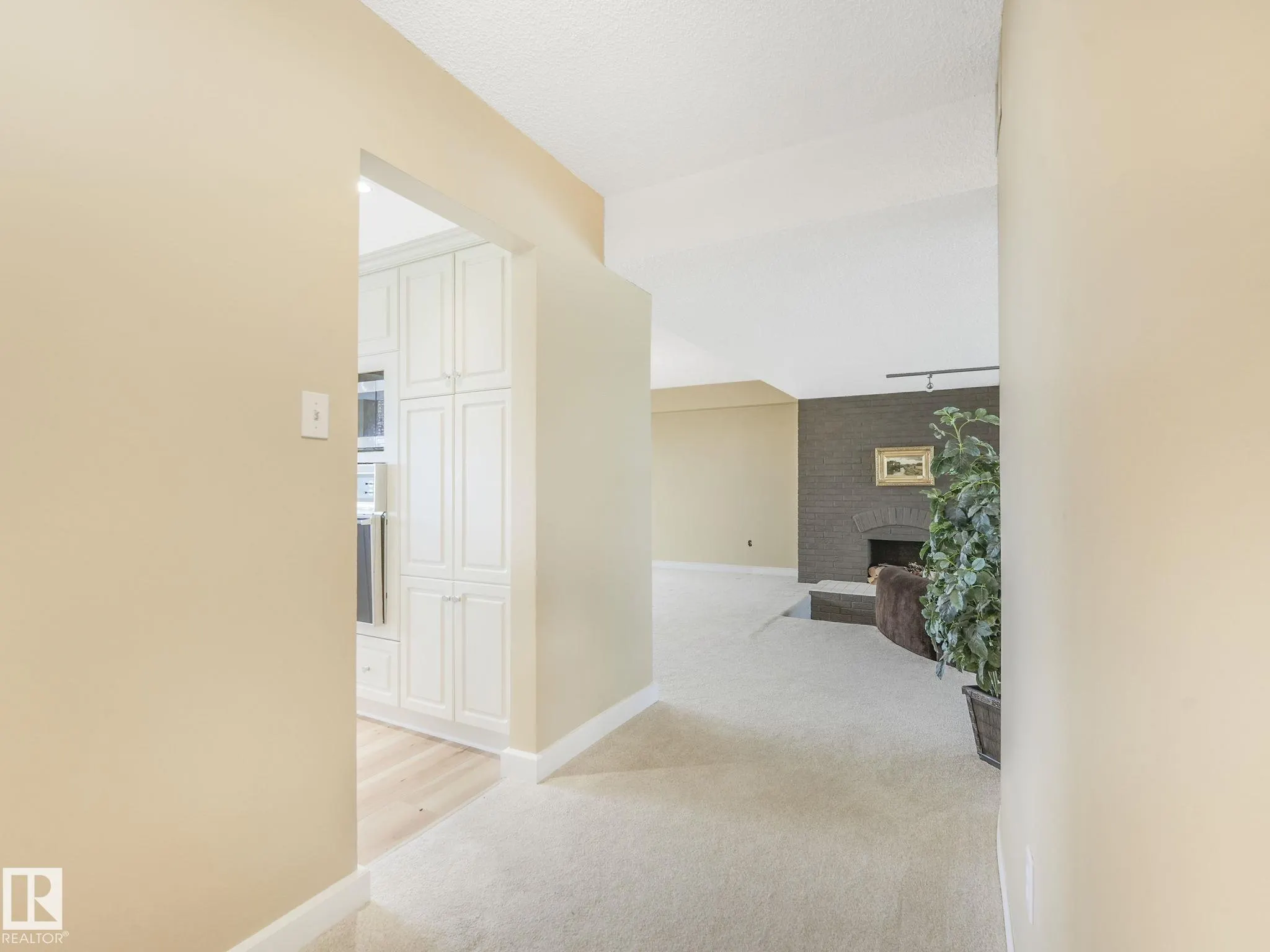 9929 SASKATCHEWAN Drive