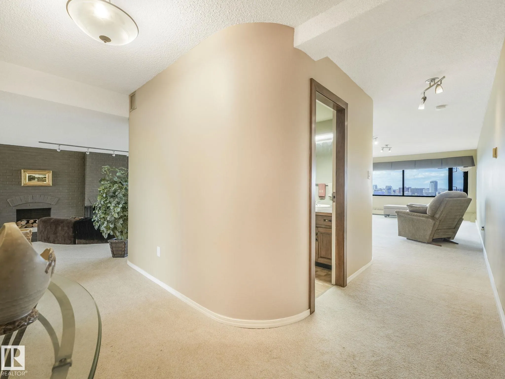 9929 SASKATCHEWAN Drive