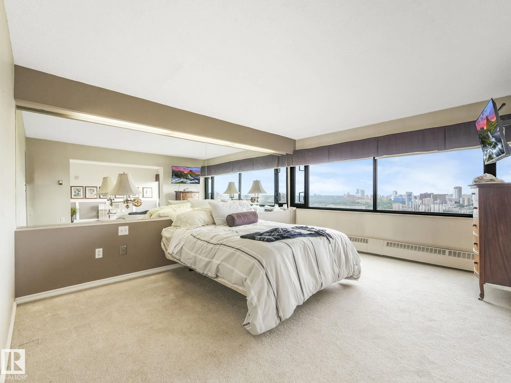 9929 SASKATCHEWAN Drive