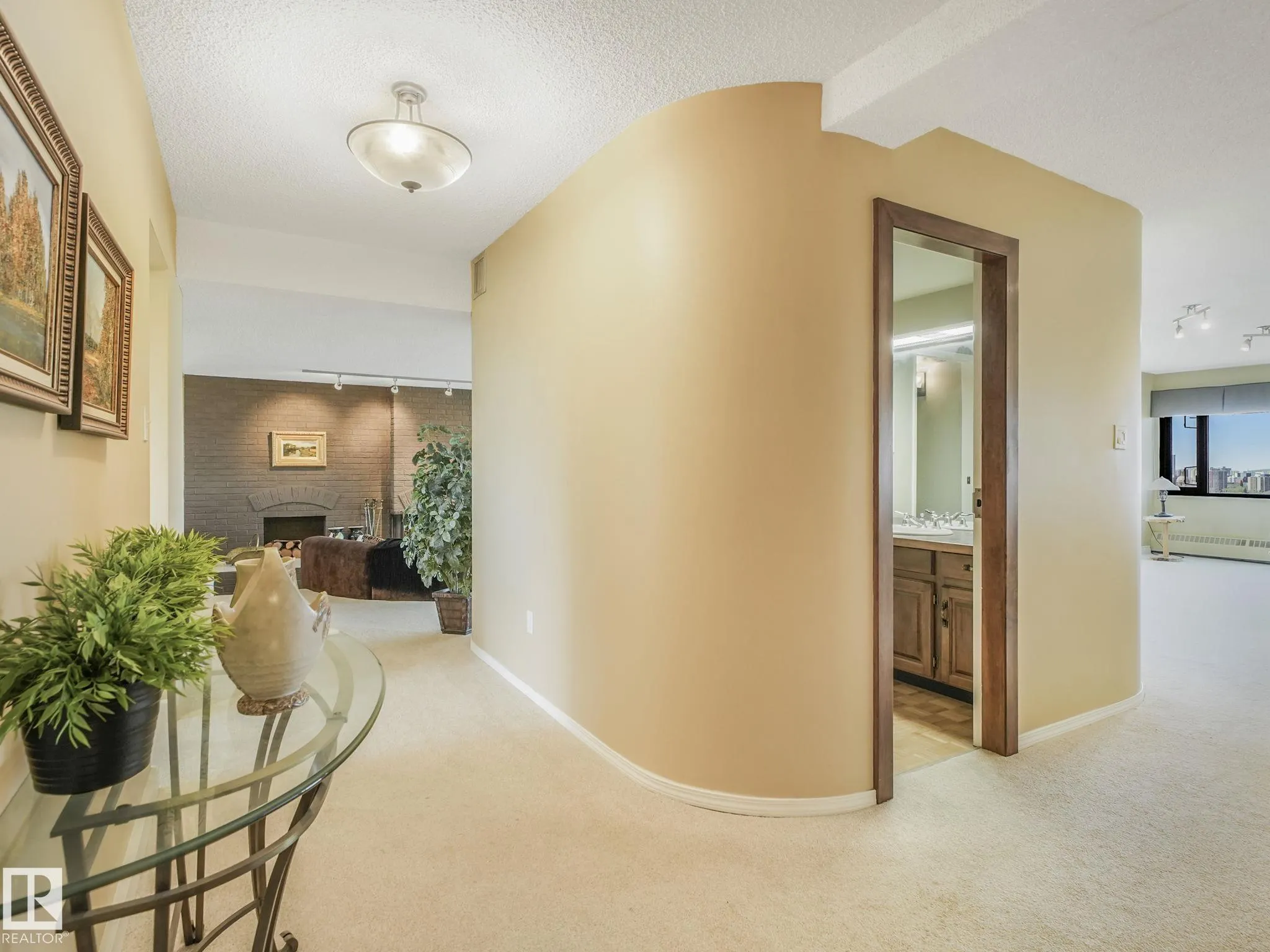 9929 SASKATCHEWAN Drive