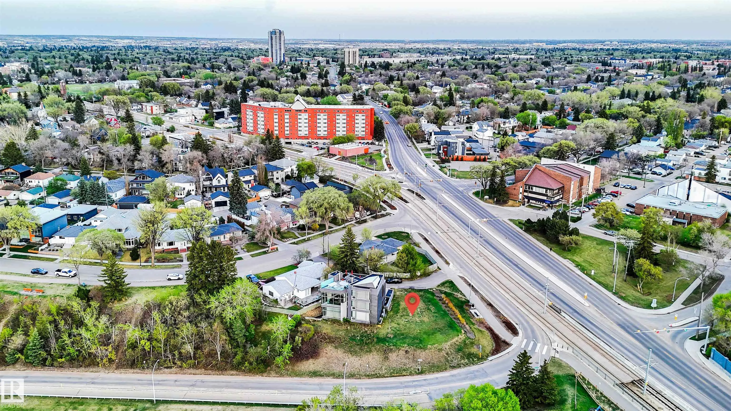 9260A STRATHEARN Drive
