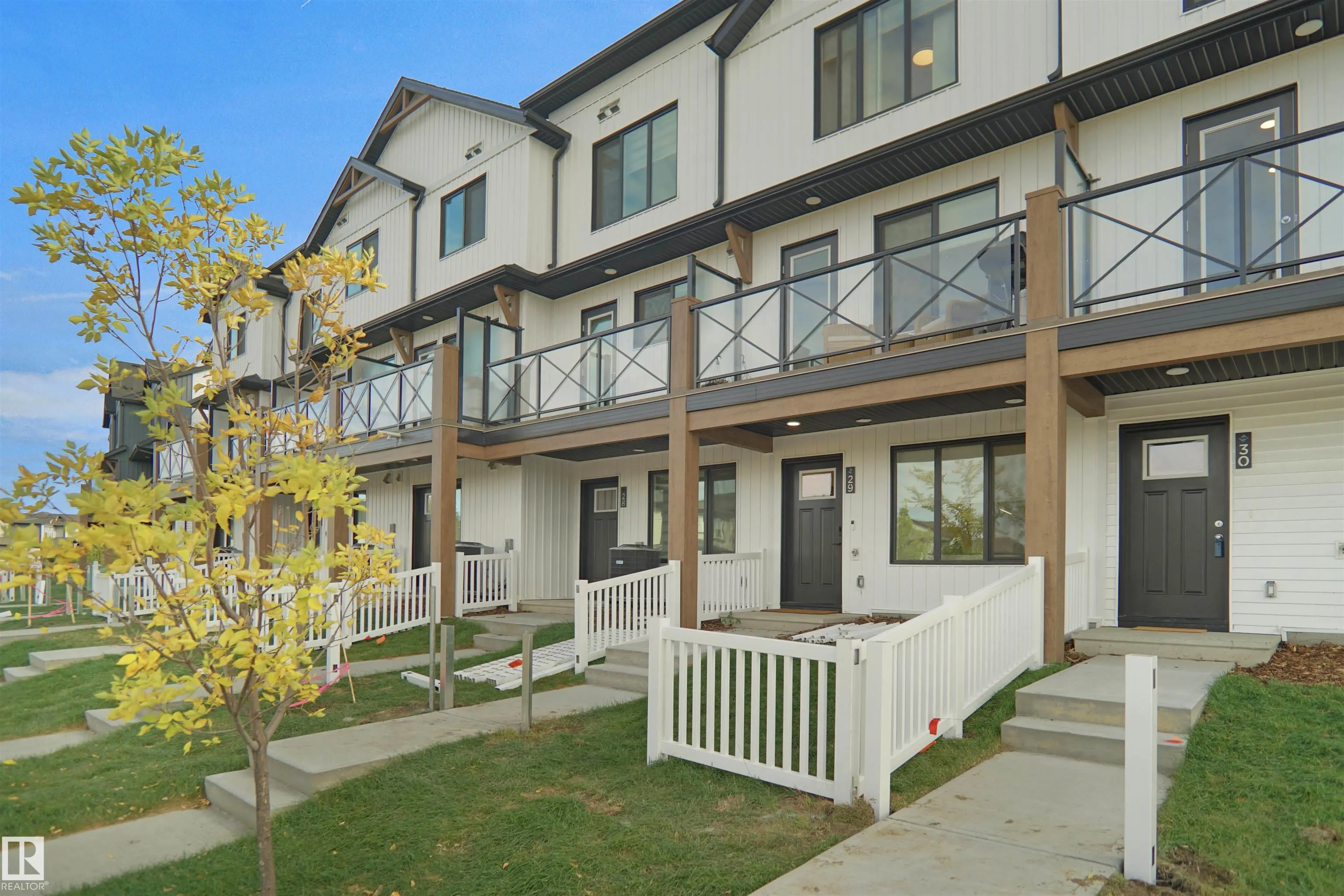 1025 SECORD PROMENADE Promenade