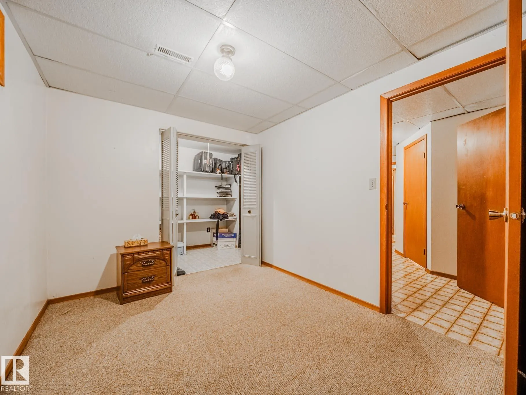 14 GREENBRIAR Crescent