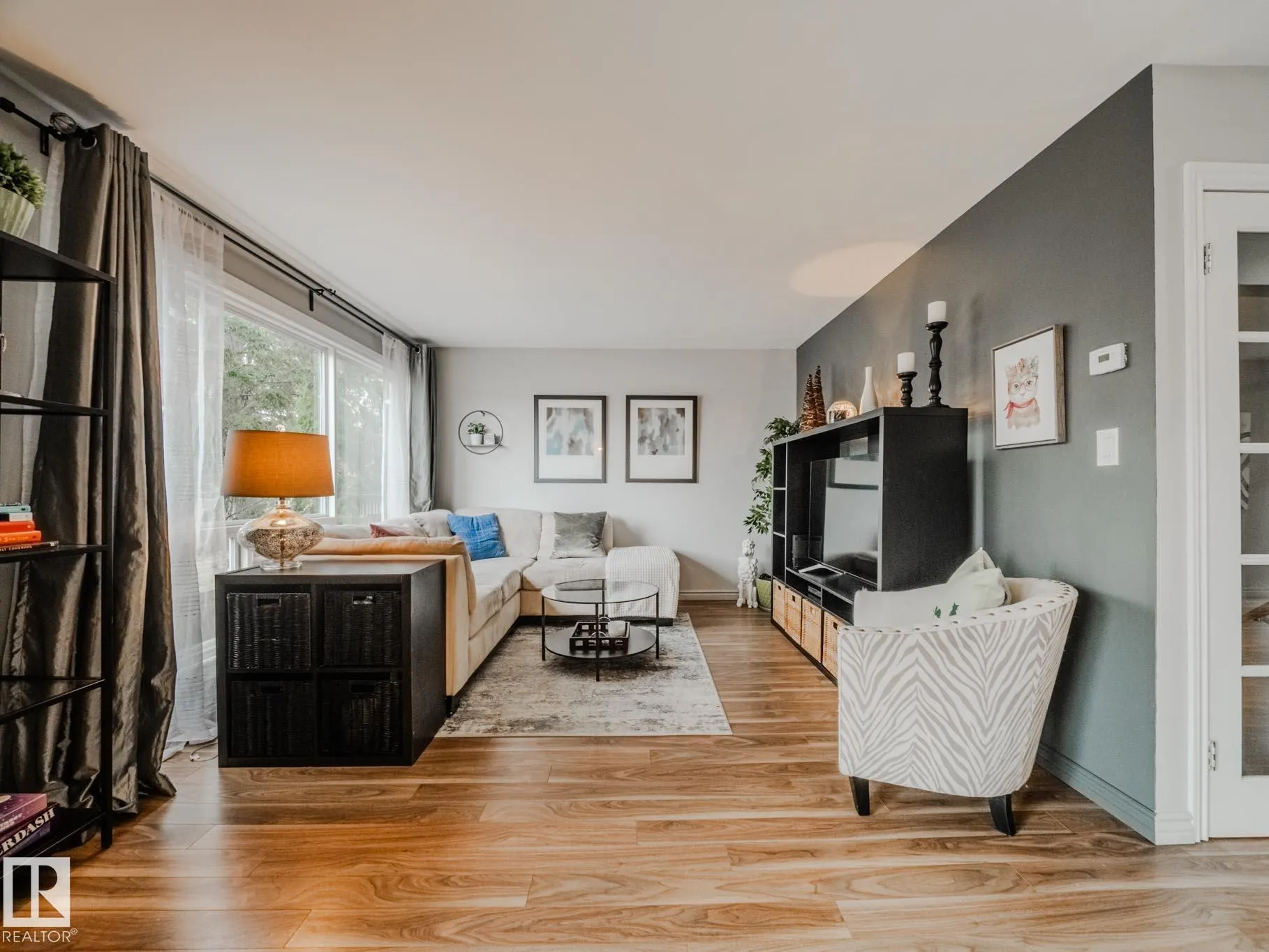 168 Grandin Village