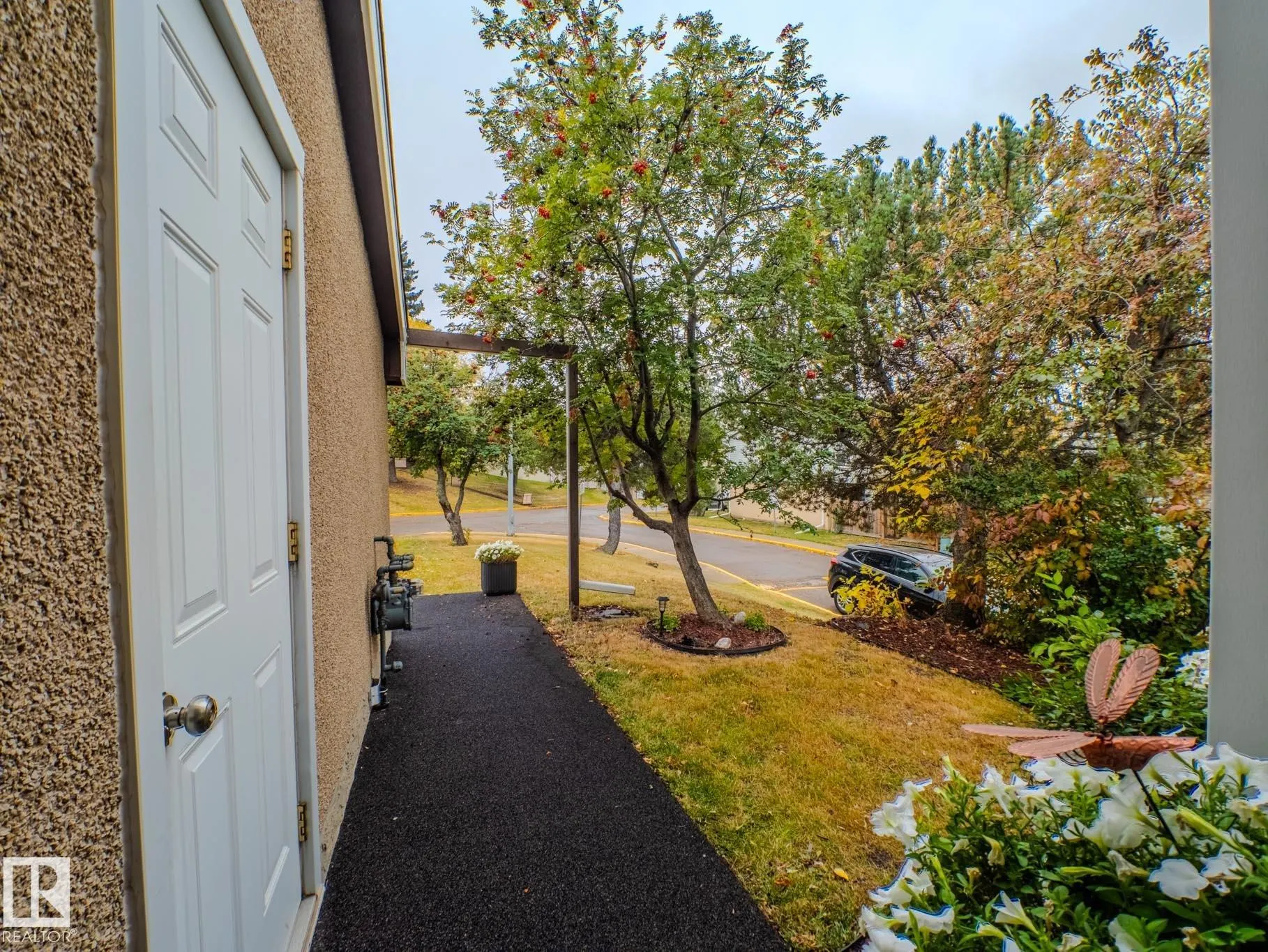 168 Grandin Village