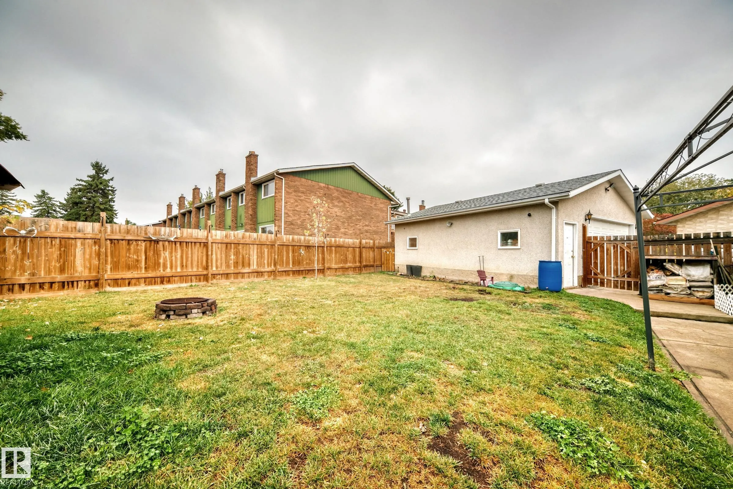13046 32A Street