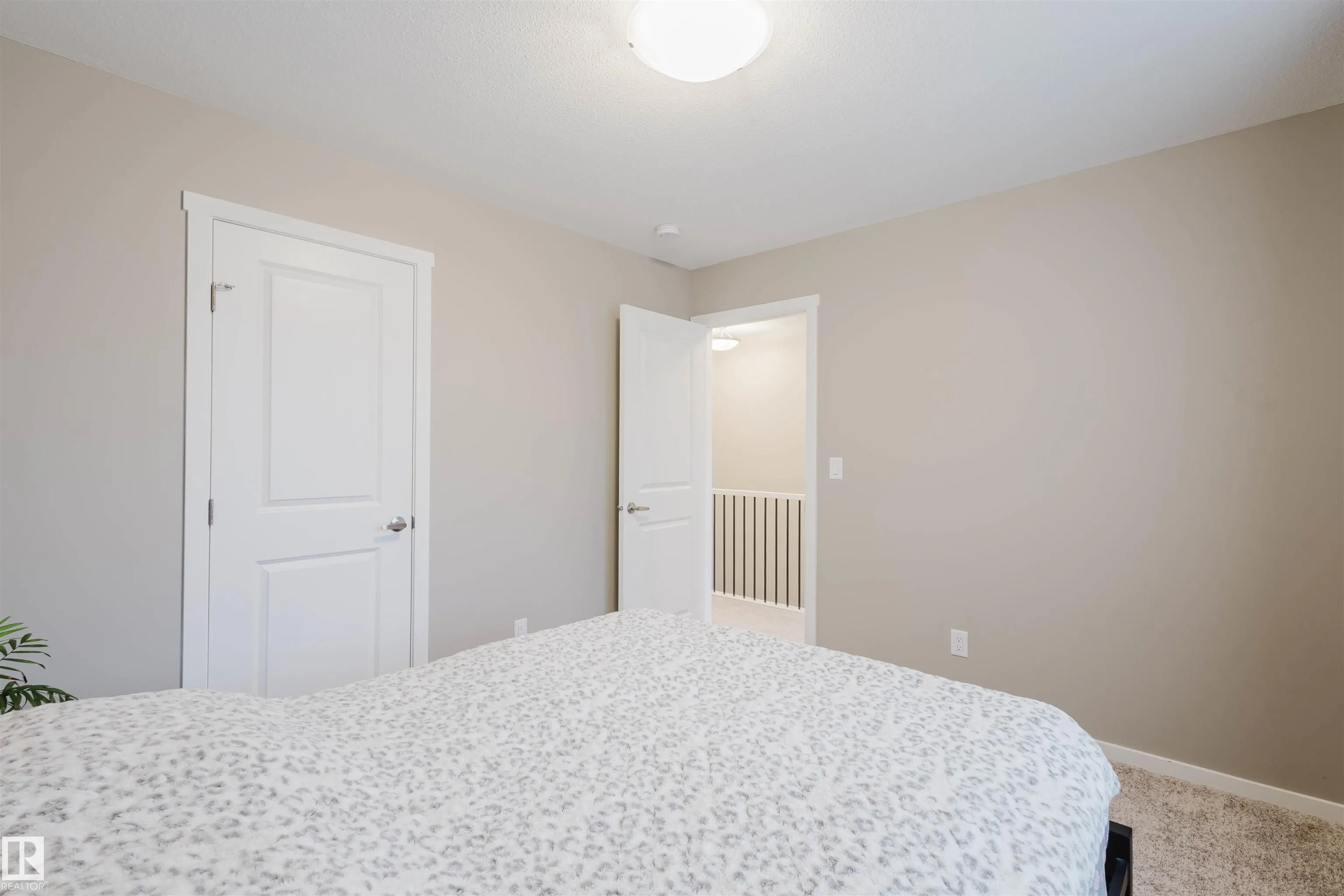 20808 19 Avenue