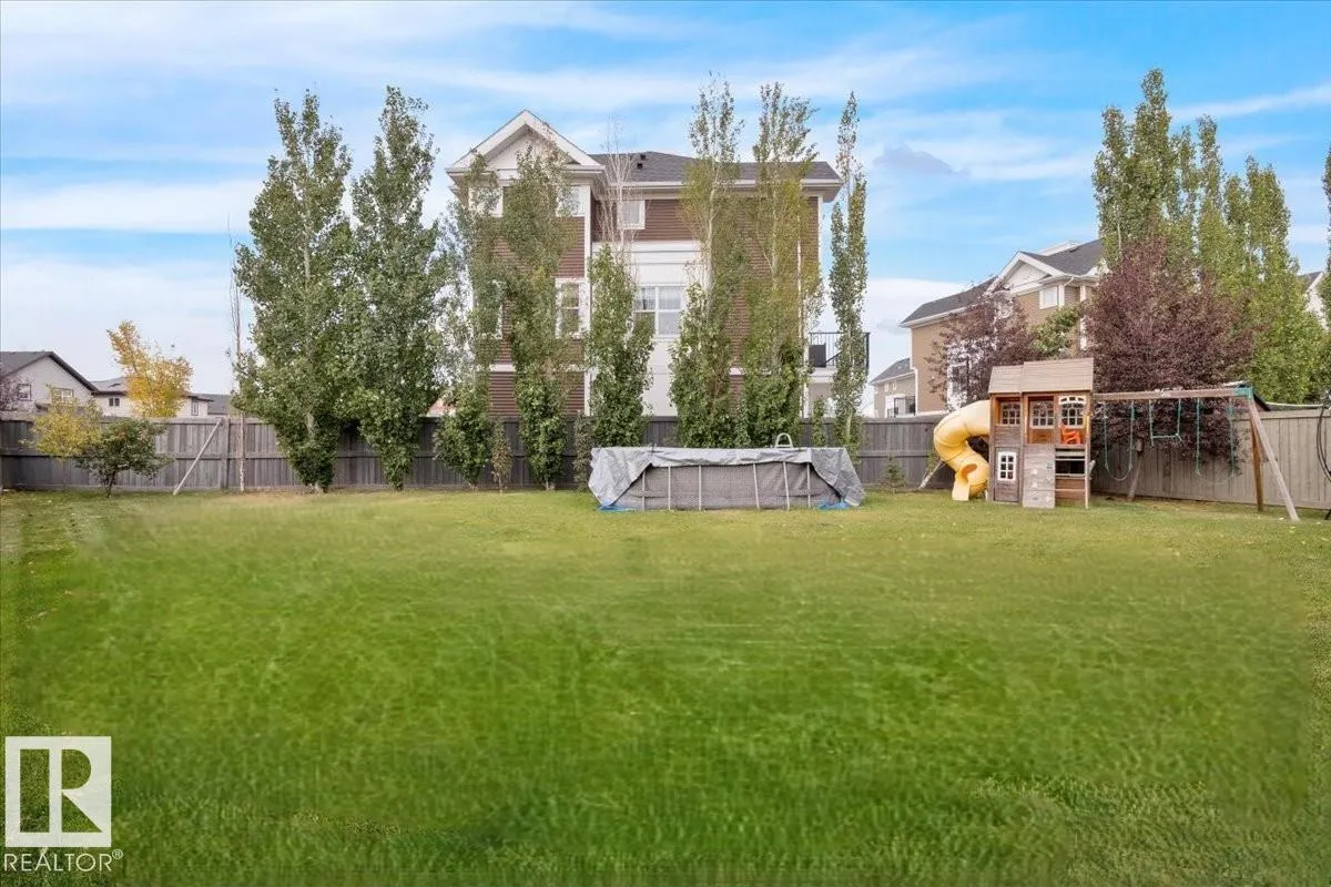 2591 COLE Crescent