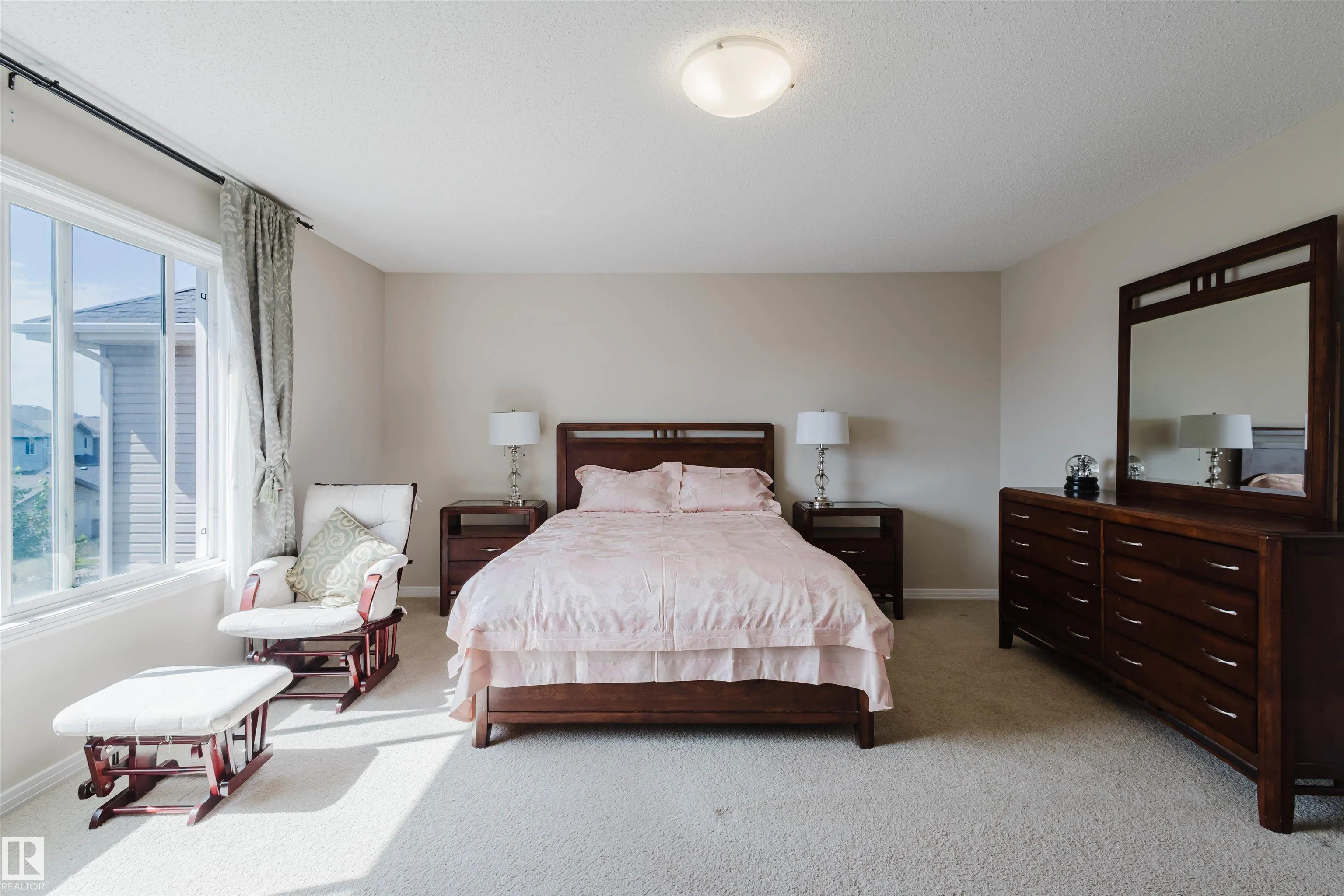 6731 SPEAKER Place
