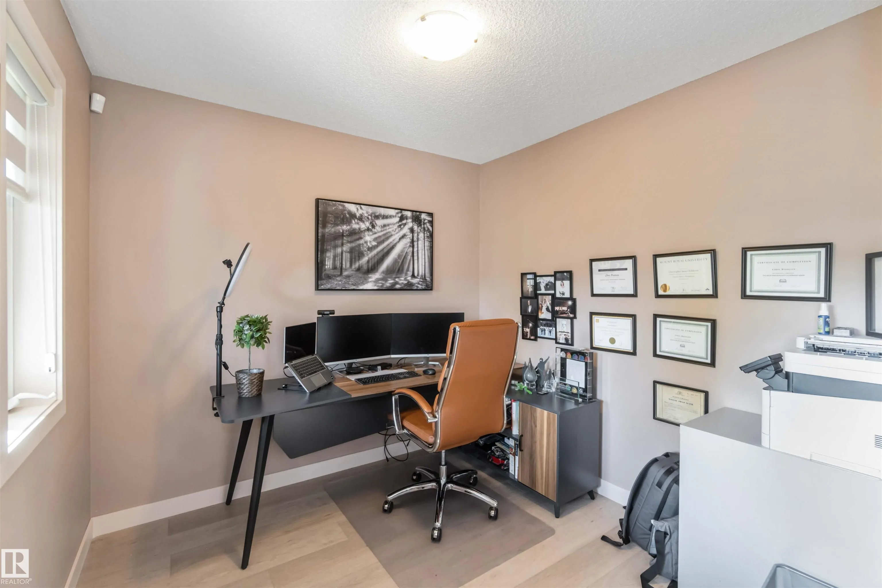 2056 TOWNE CENTRE Boulevard