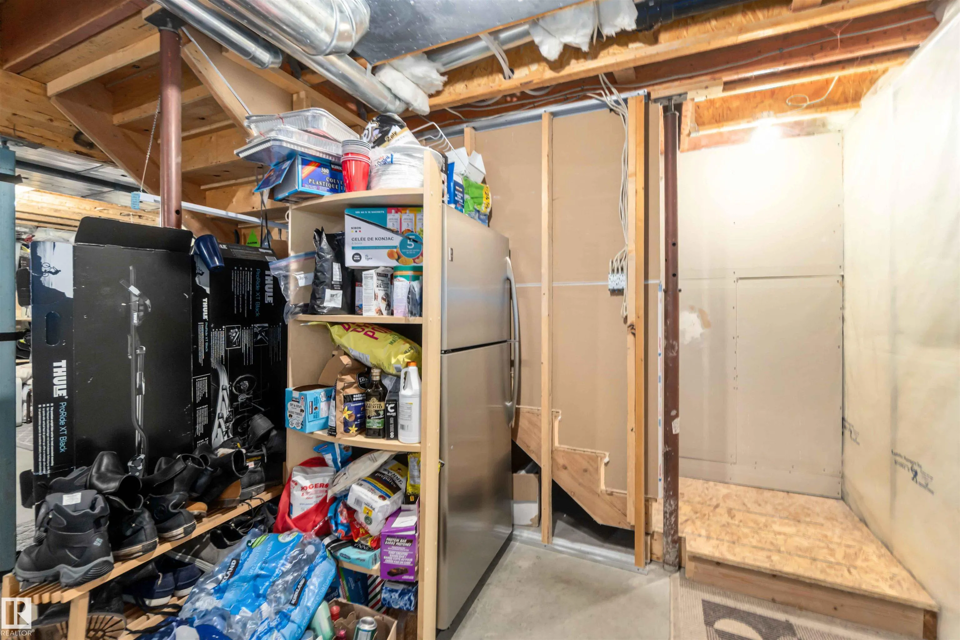 2056 TOWNE CENTRE Boulevard