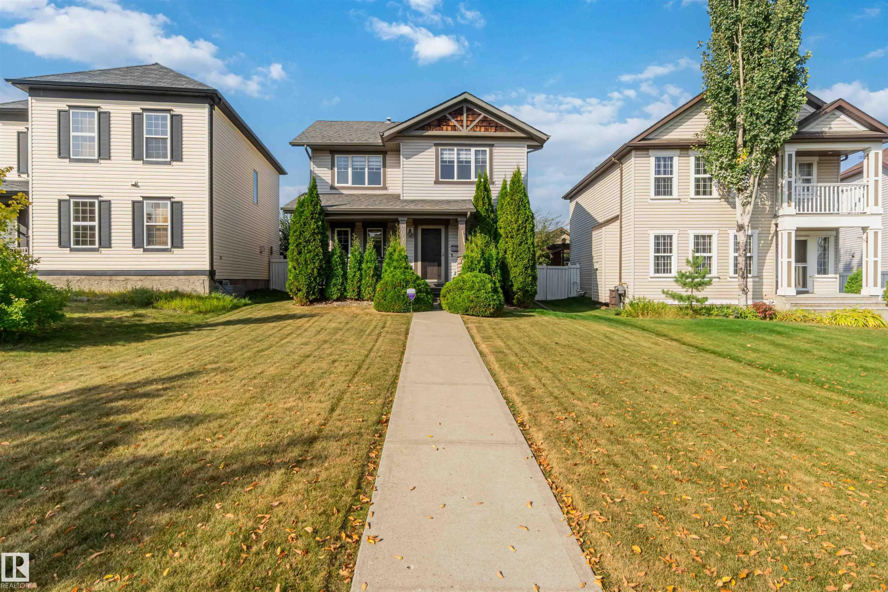 2056 TOWNE CENTRE Boulevard