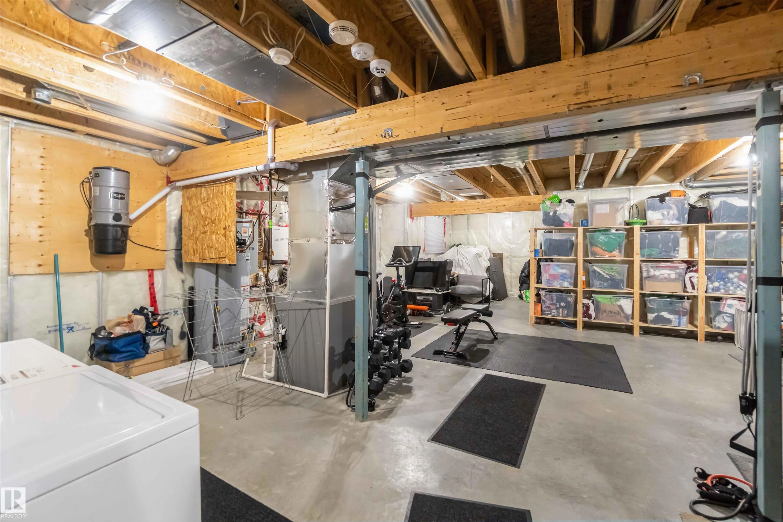 2056 TOWNE CENTRE Boulevard