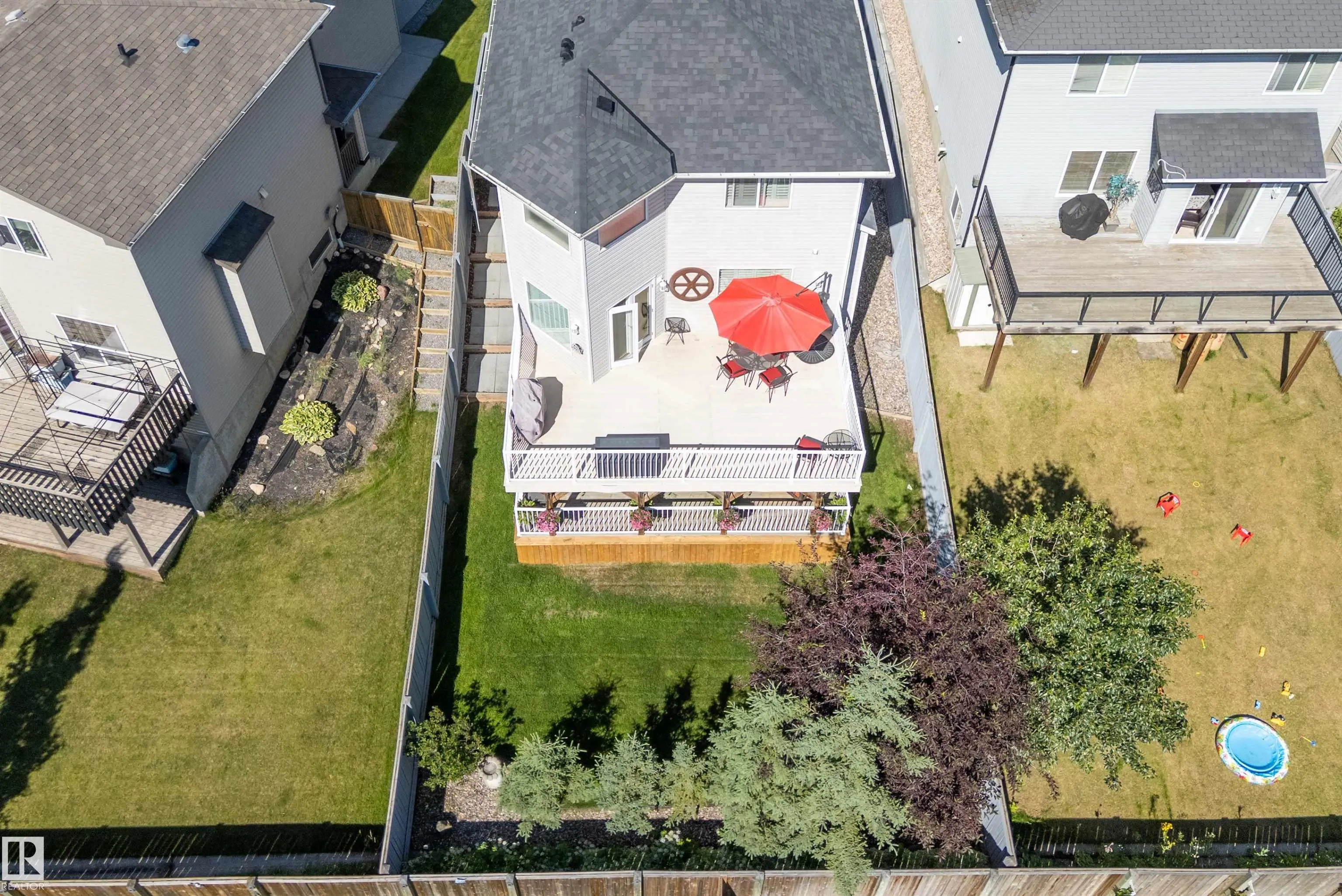 68 GREYSTONE Crescent