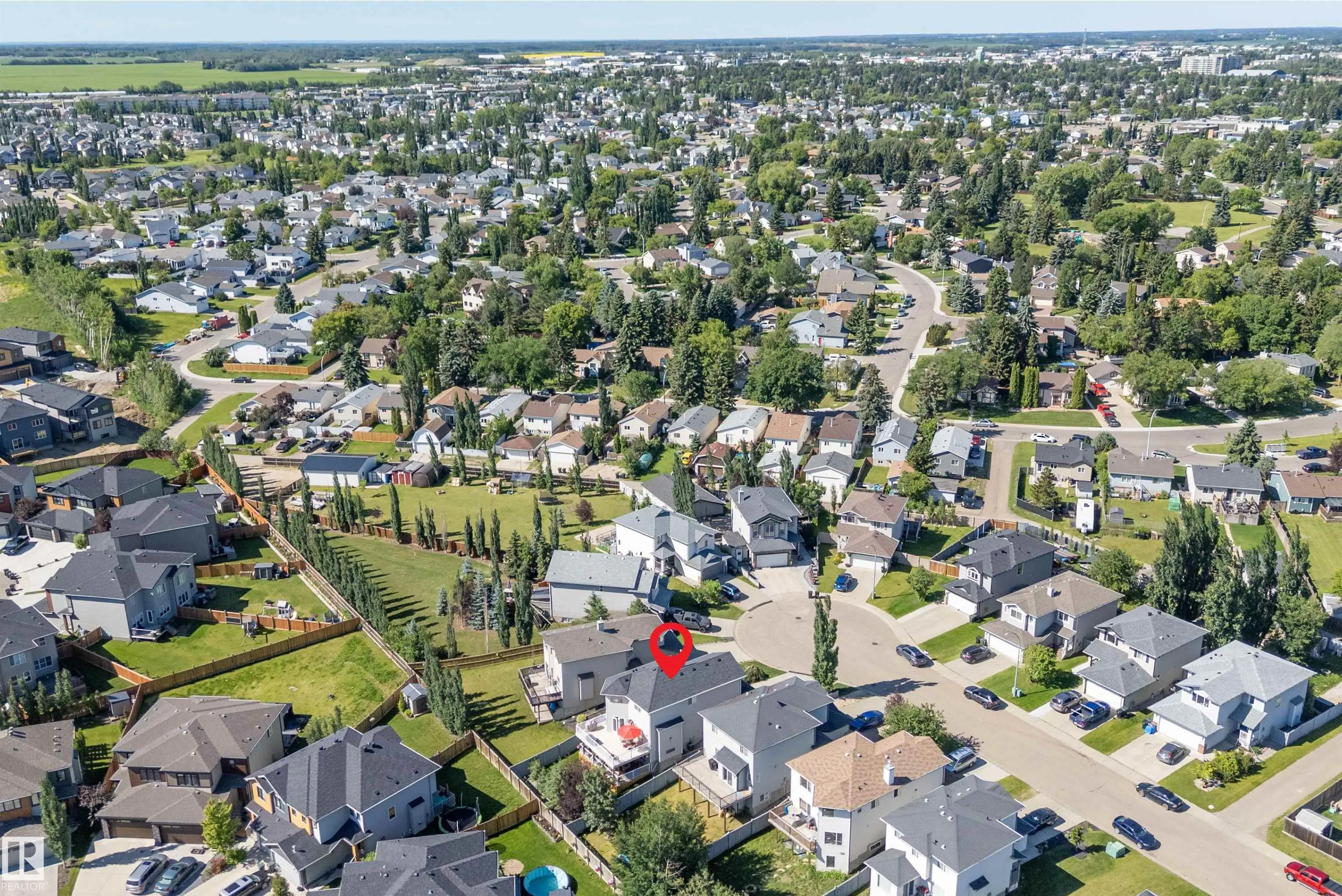 68 GREYSTONE Crescent
