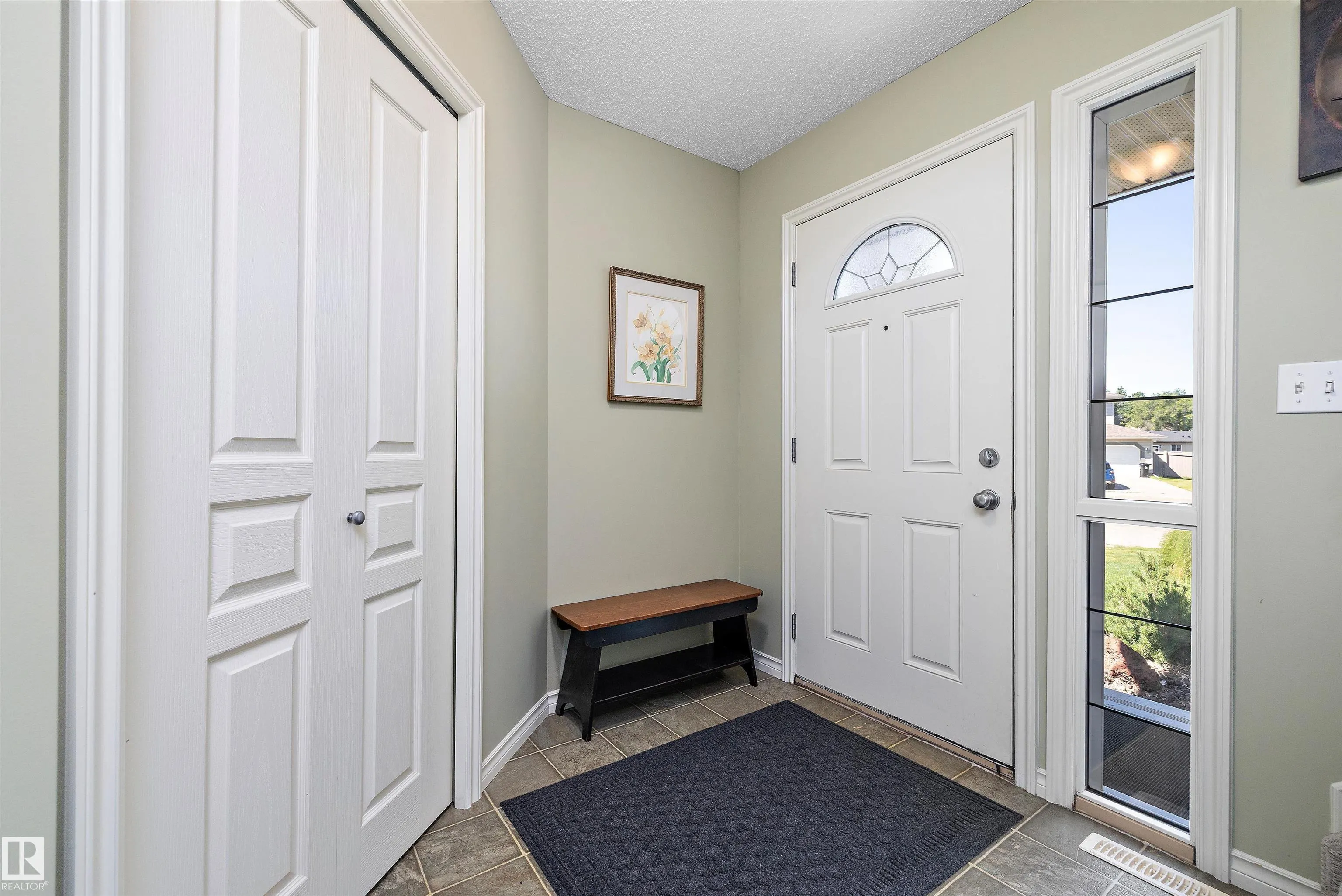 68 GREYSTONE Crescent