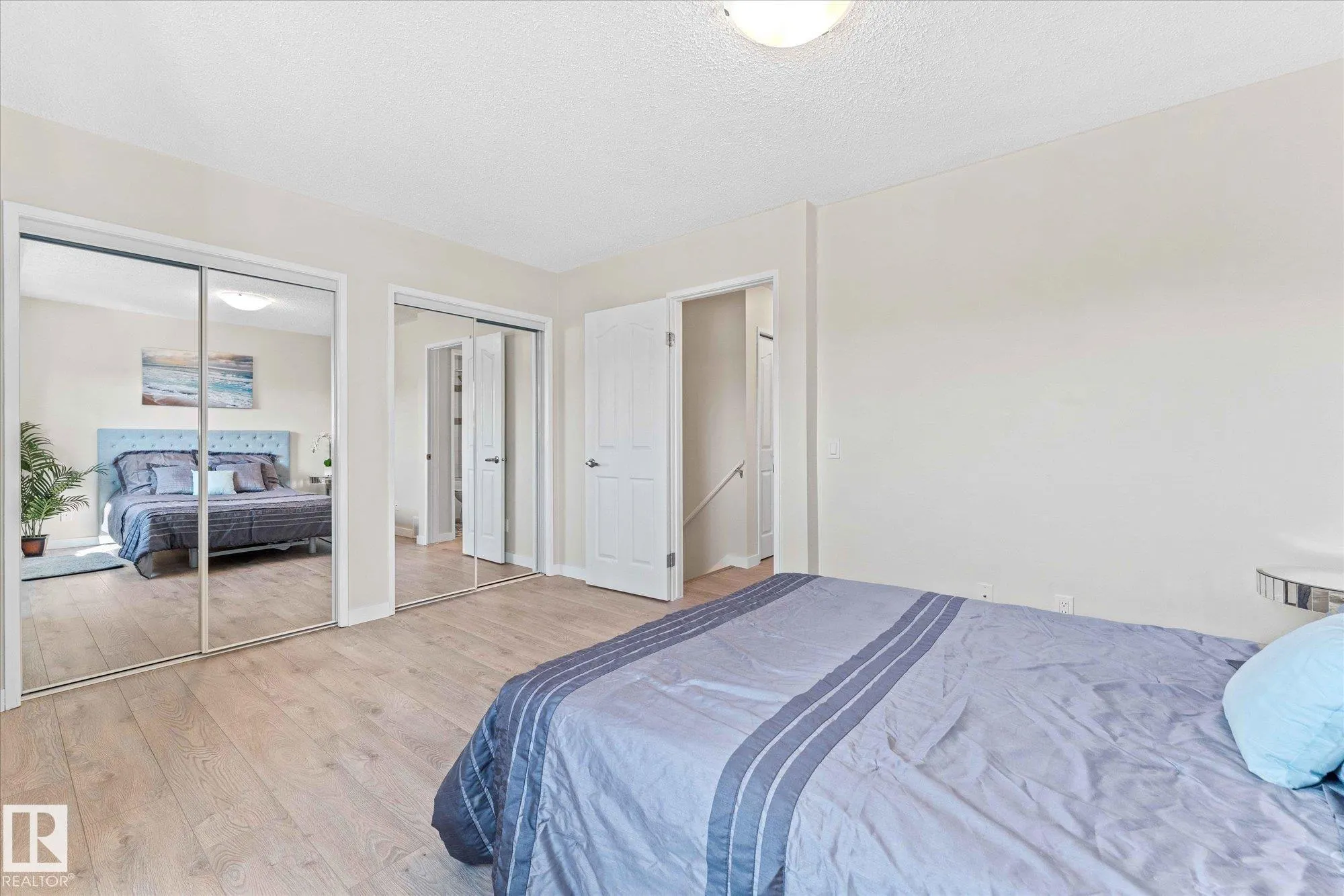 1 ABERDEEN Way