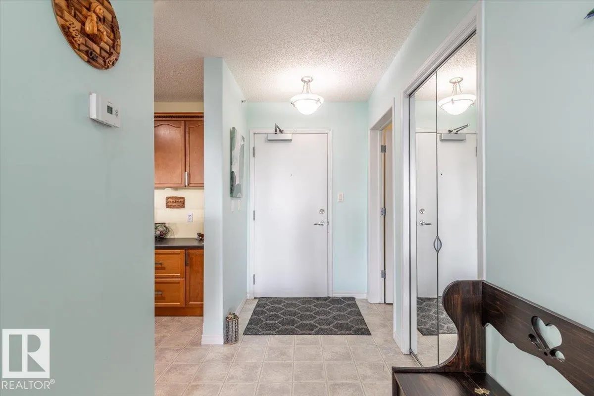 102A BRIDGEPORT Crossing