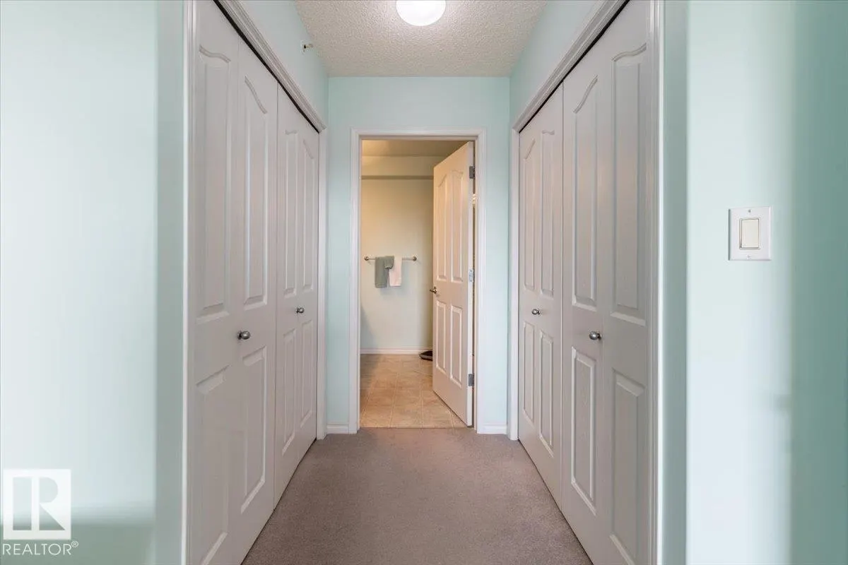 102A BRIDGEPORT Crossing