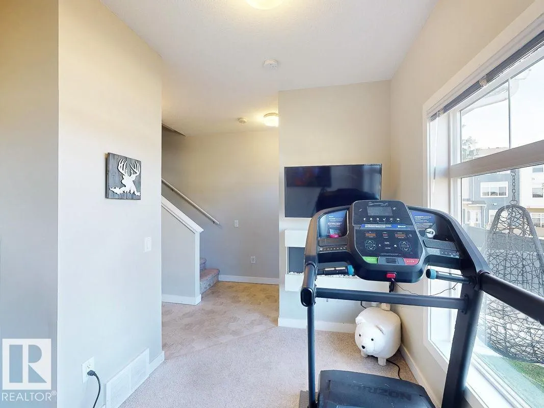 600 BELLEROSE Drive