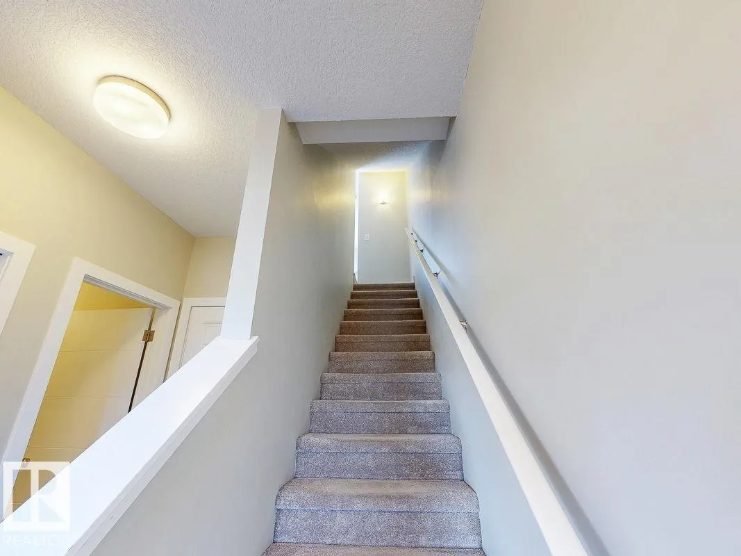 600 BELLEROSE Drive