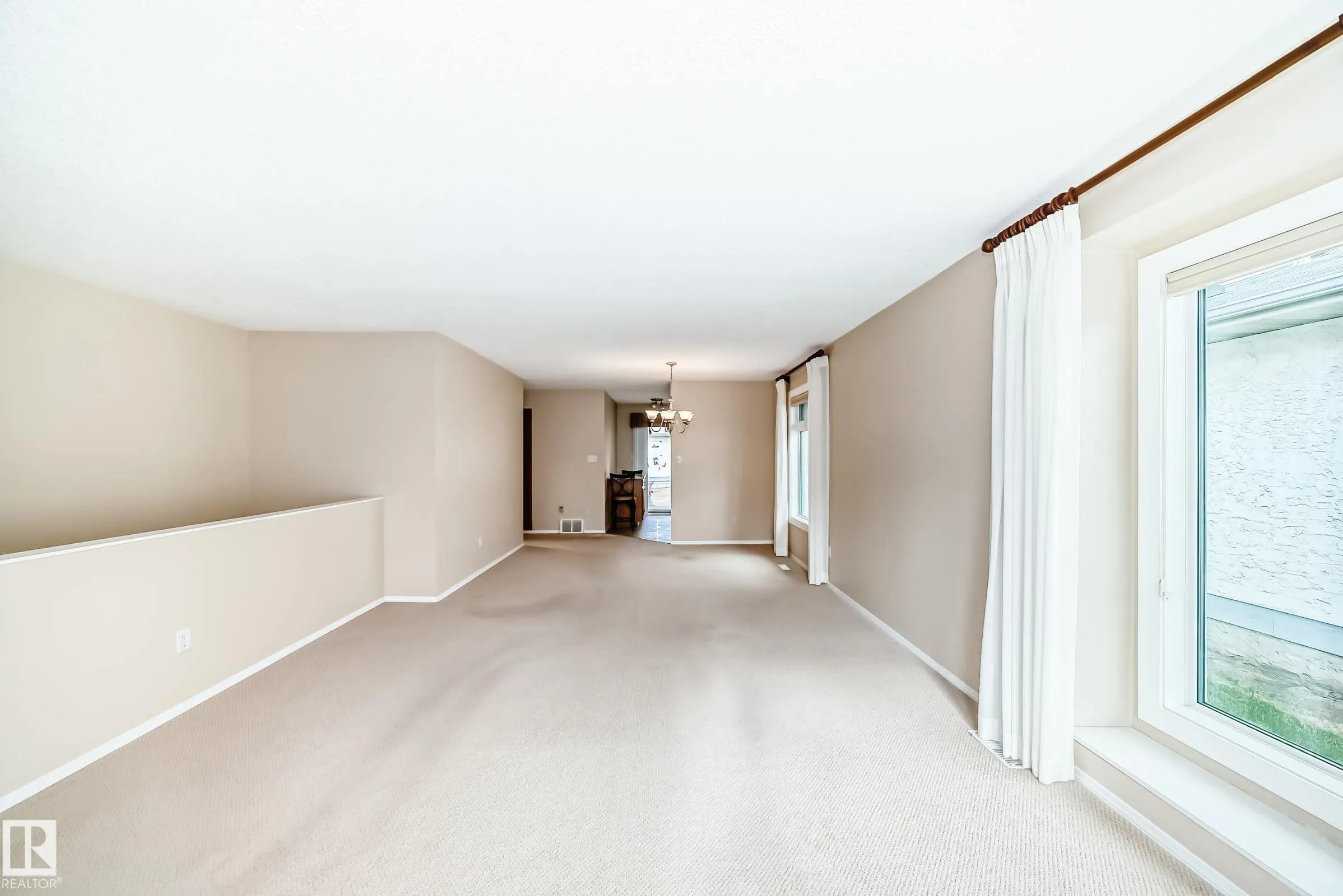 9126 Garden Road