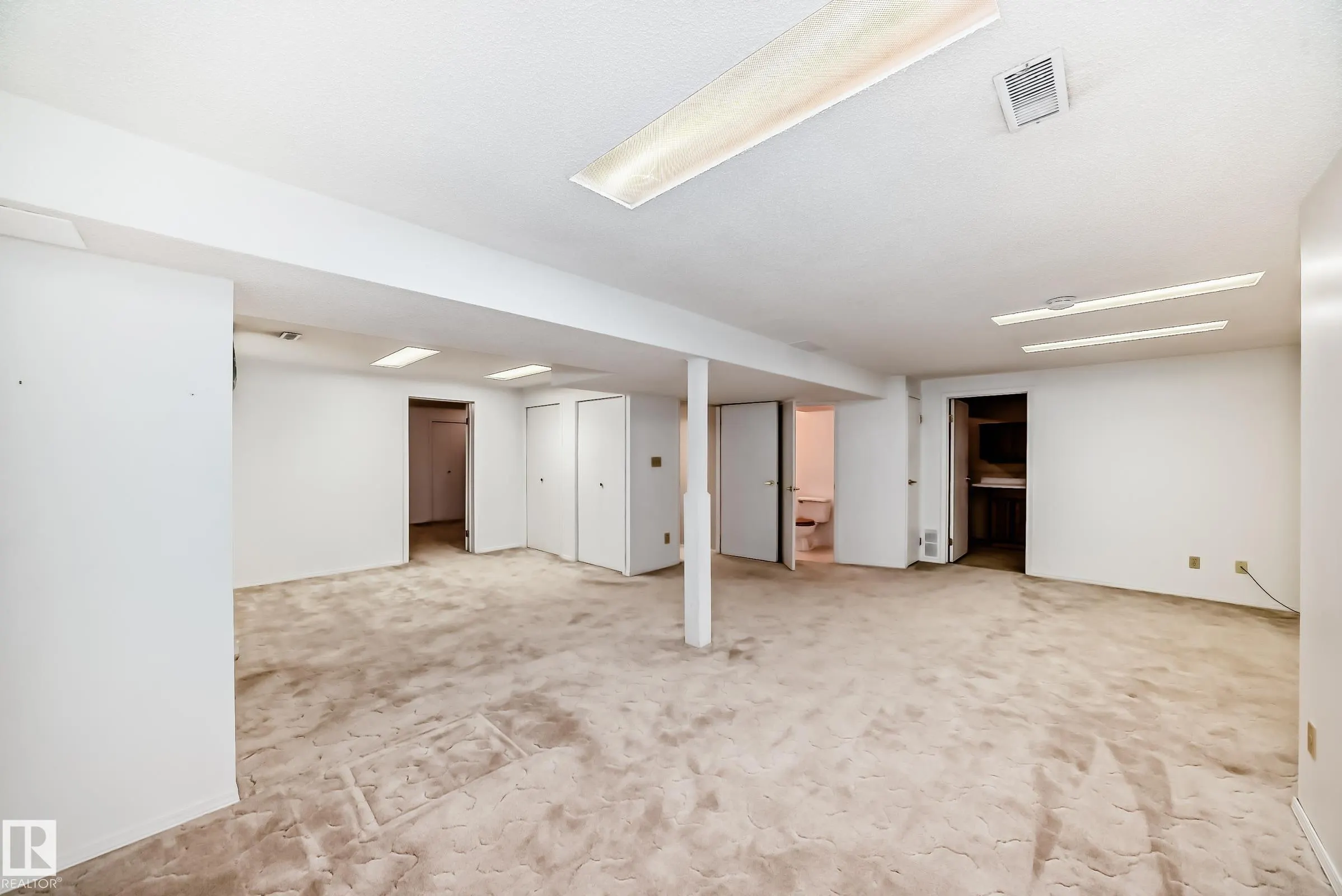 9126 Garden Road