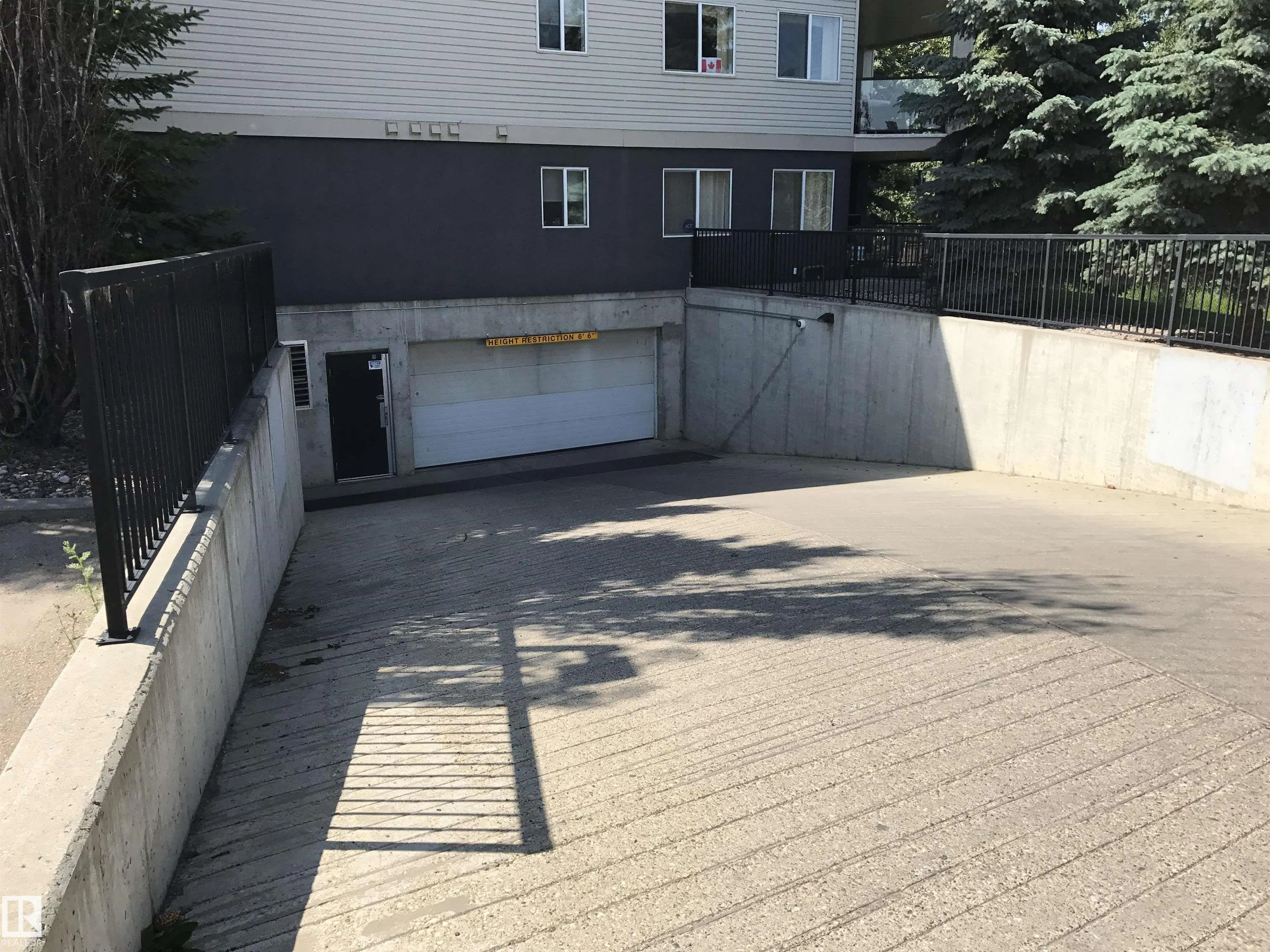 592 HOOKE Road