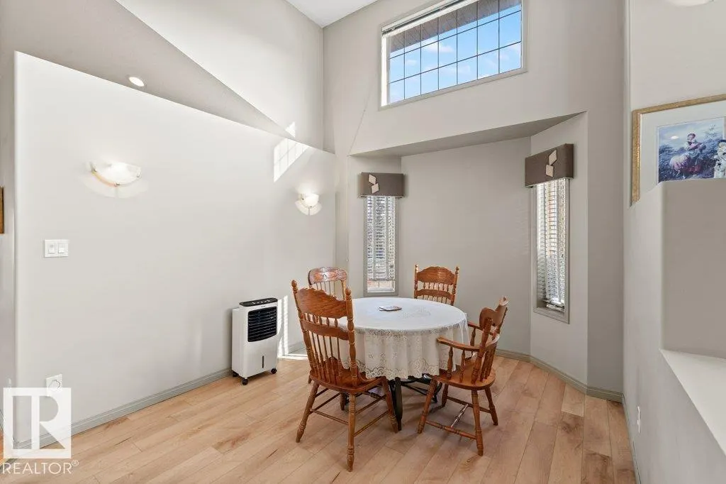 389 HEATH Road