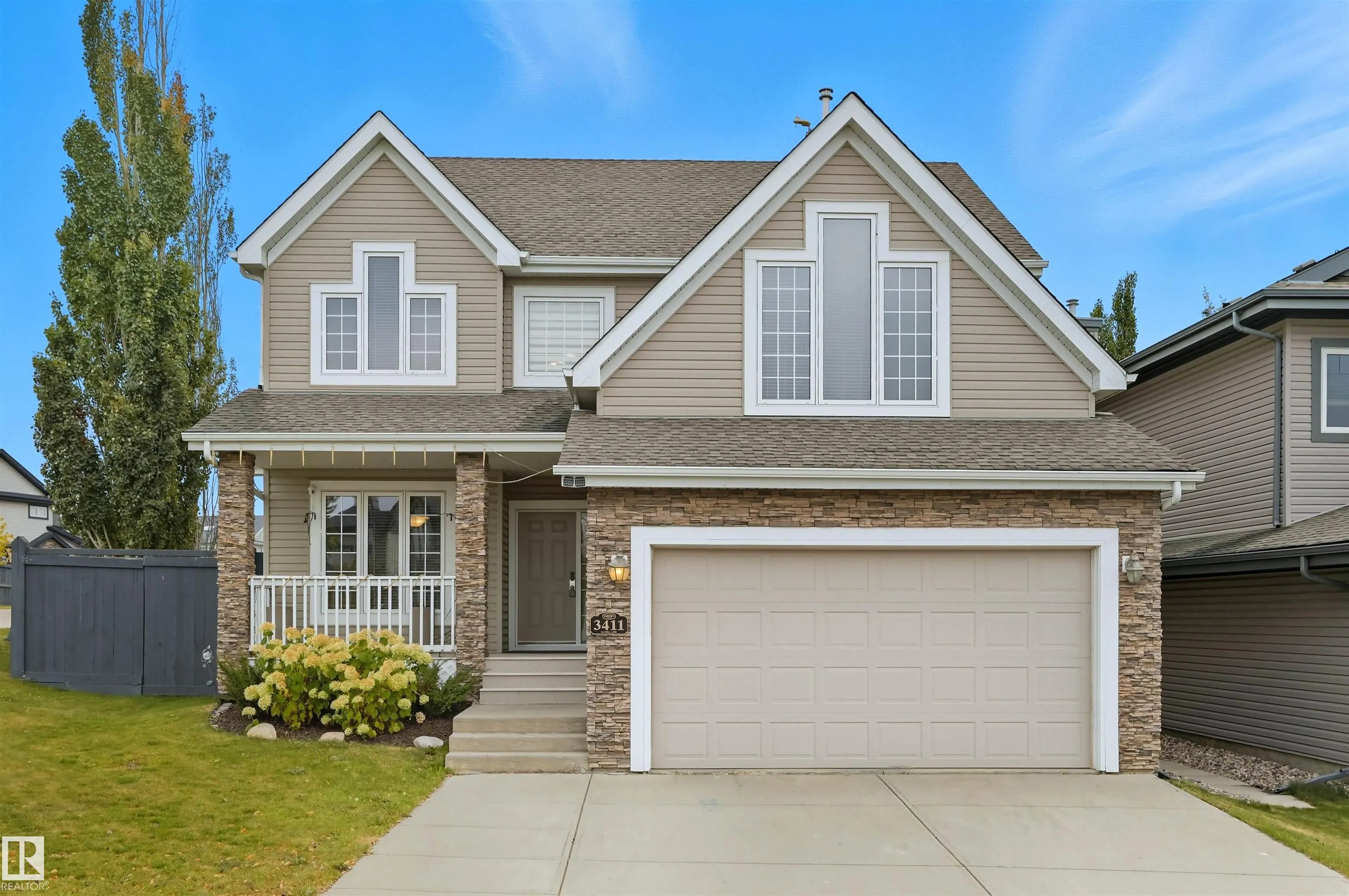 3411 MACNEIL Link