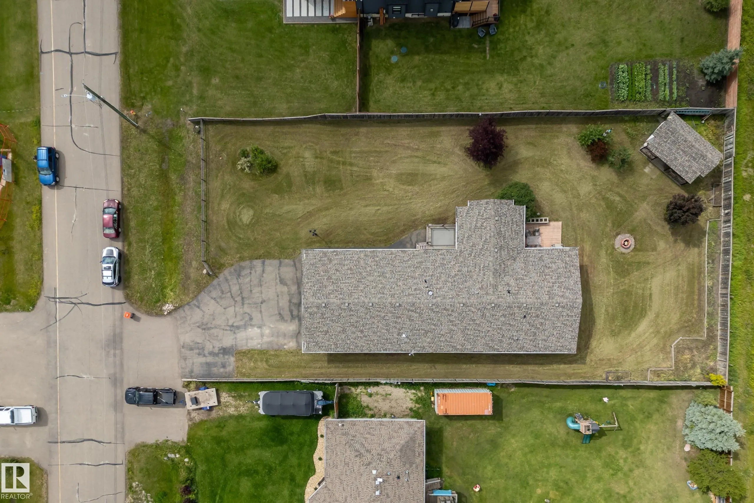 12 FALCON DRIVE