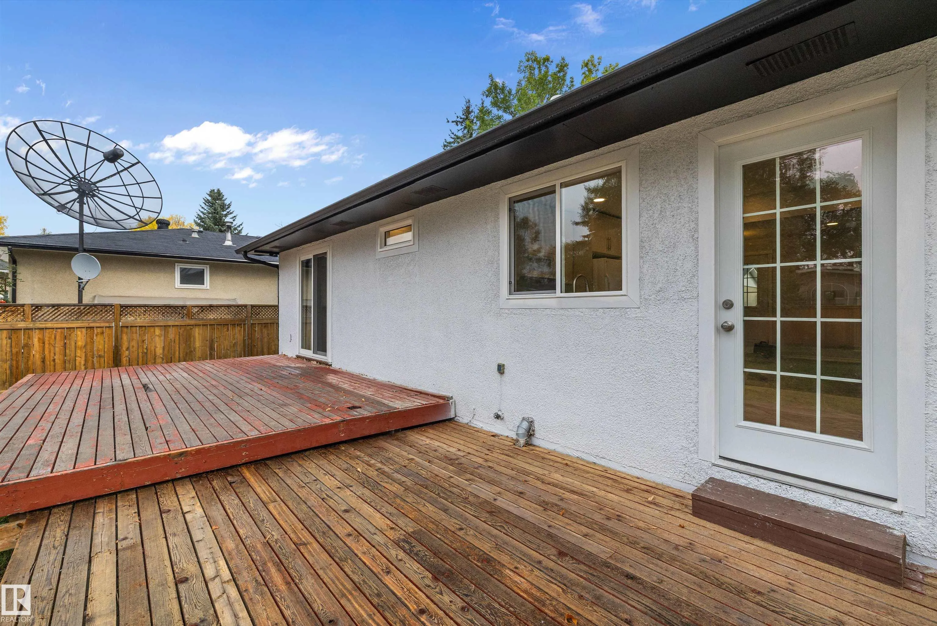 1032 MONY PENNY Crescent