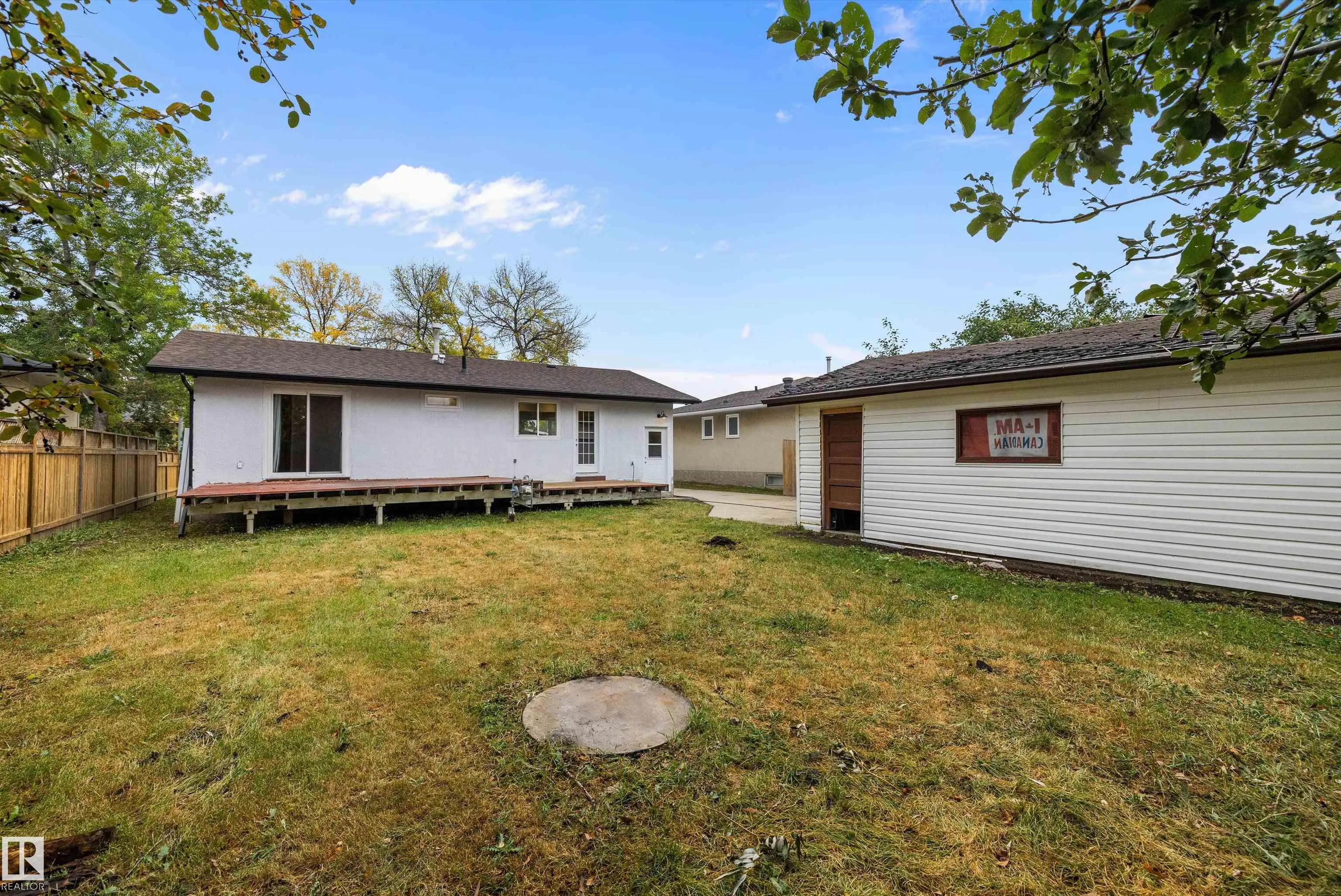 1032 MONY PENNY Crescent
