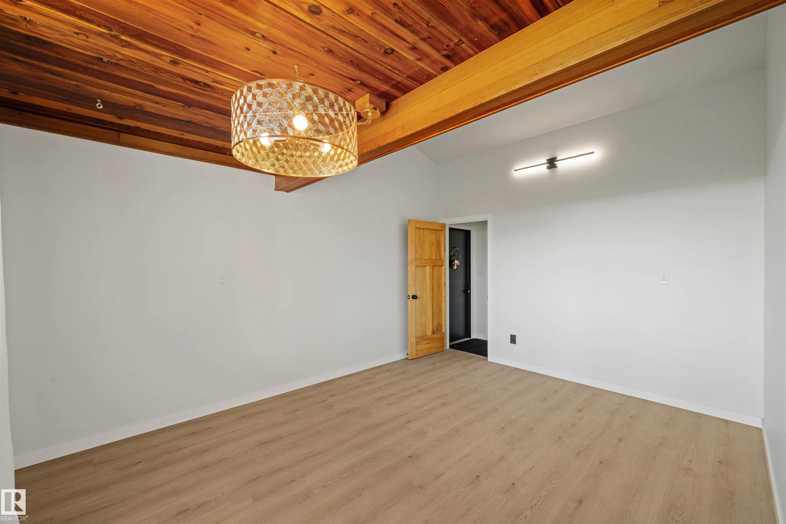 51380 RGE ROAD 205