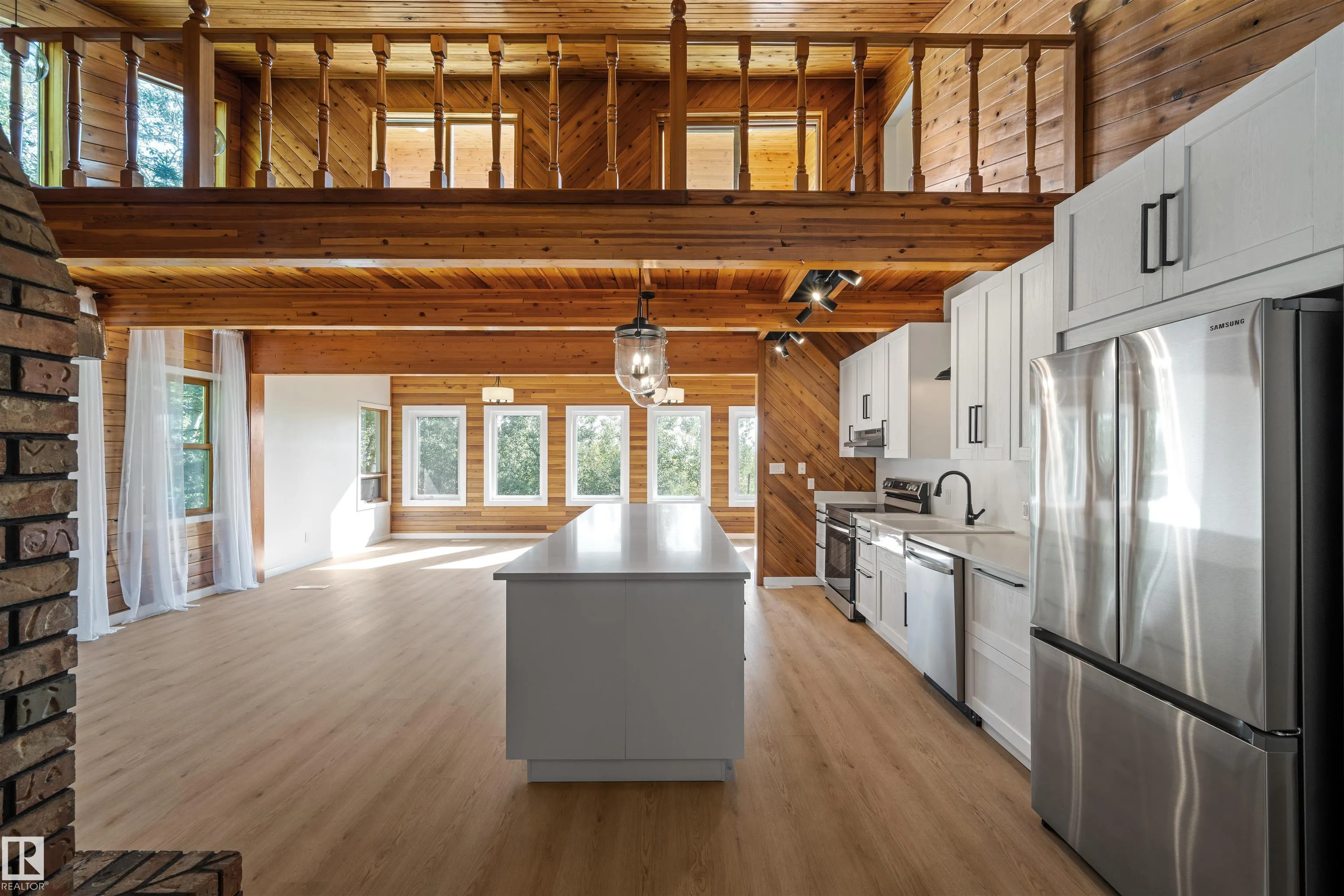 51380 RGE ROAD 205