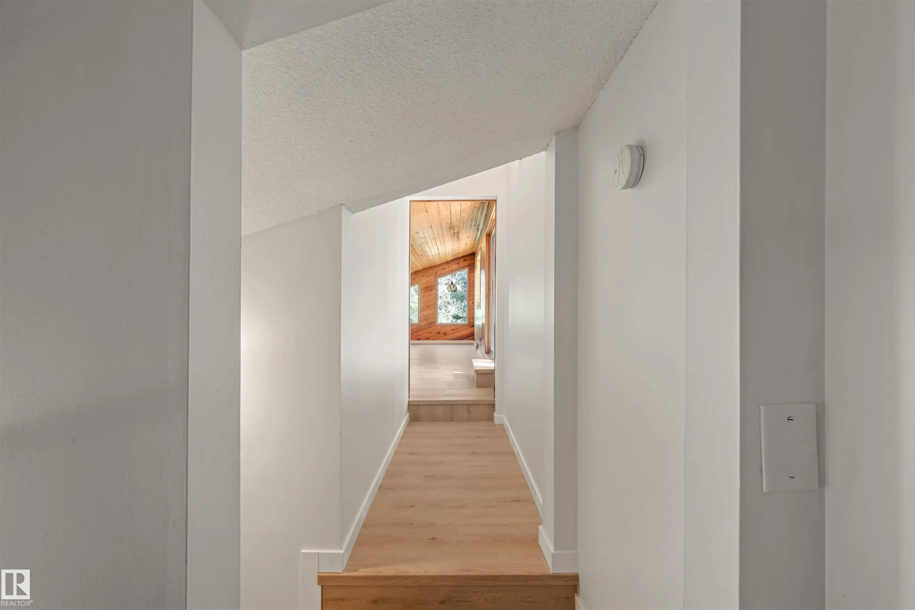 51380 RGE ROAD 205
