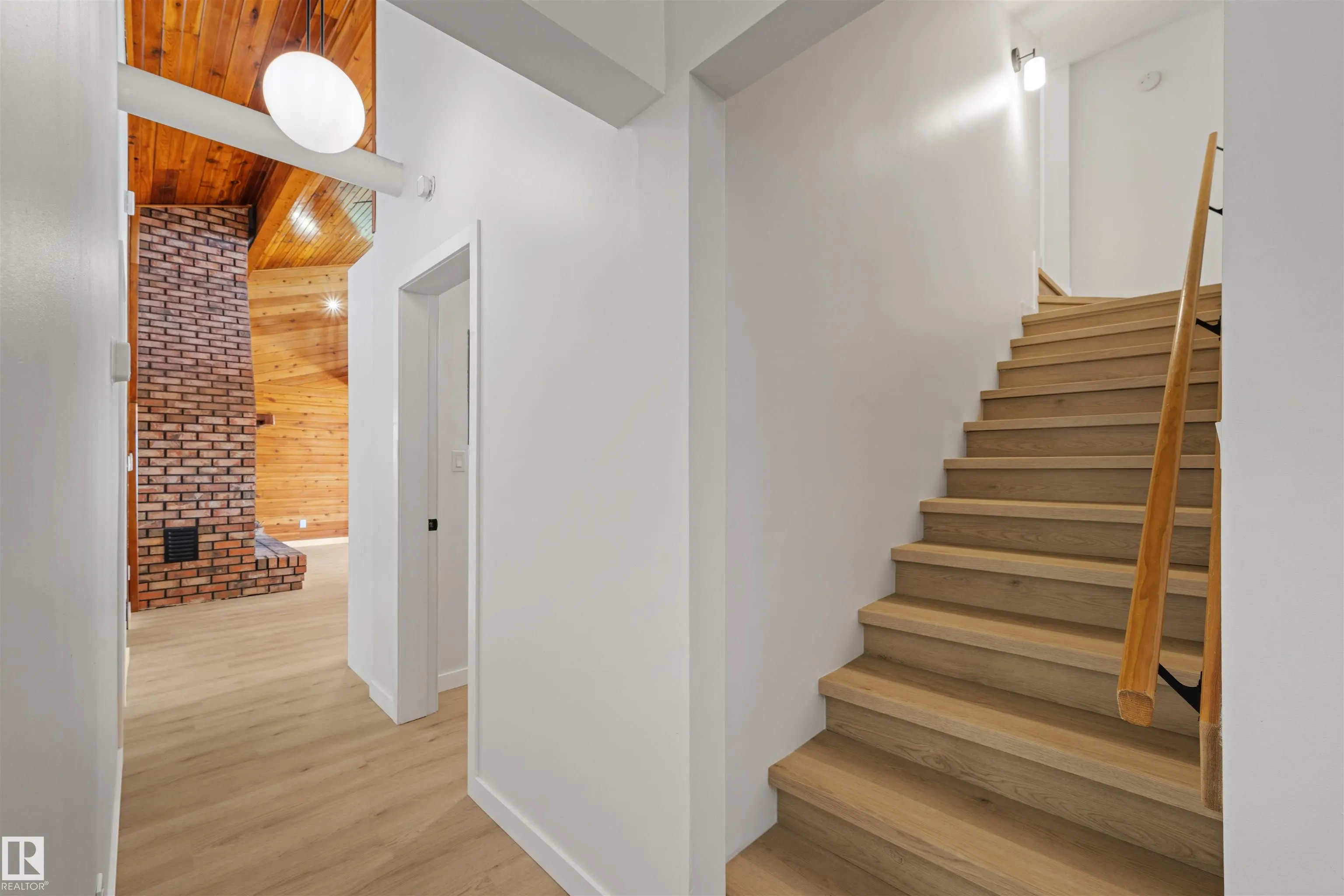 51380 RGE ROAD 205
