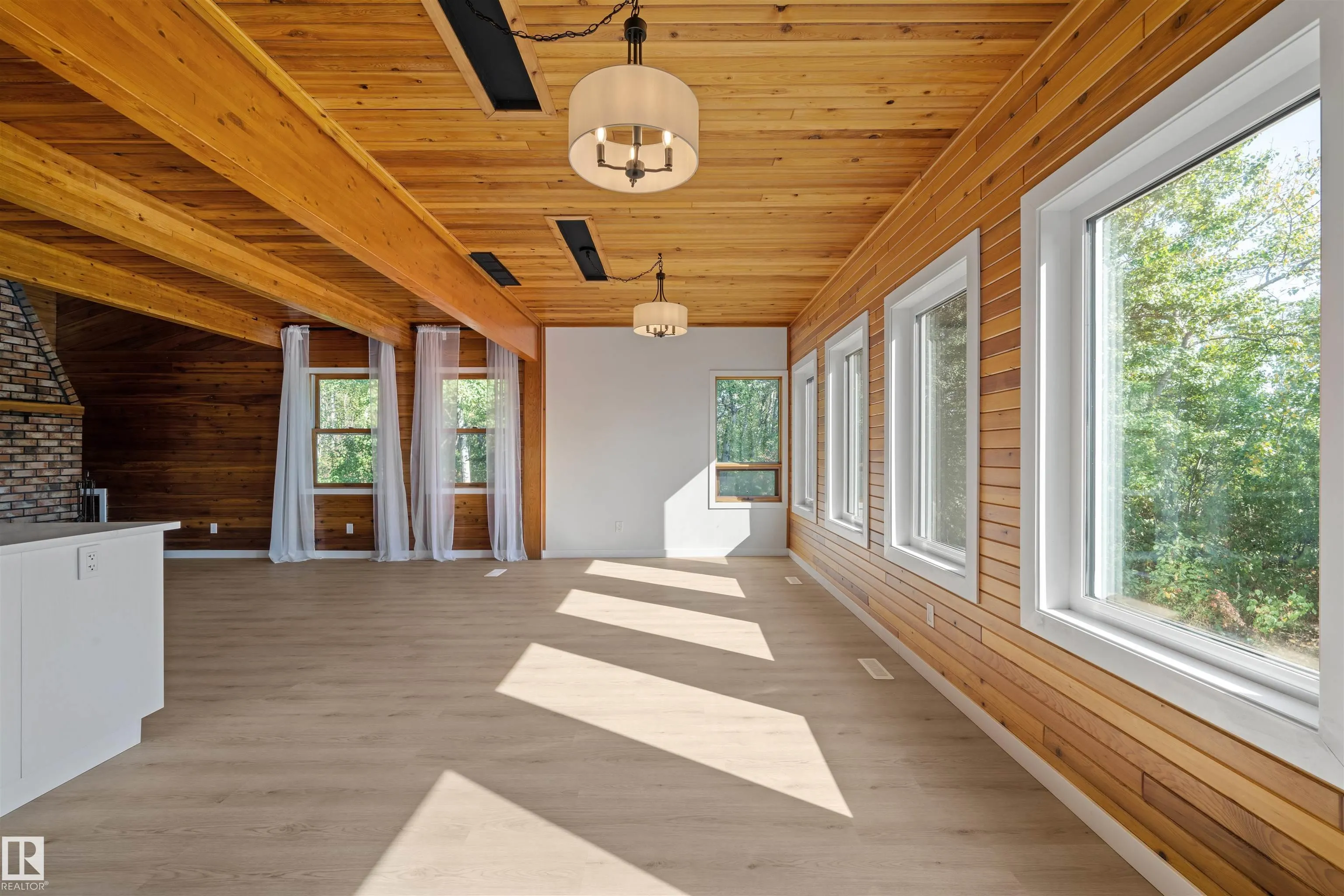 51380 RGE ROAD 205